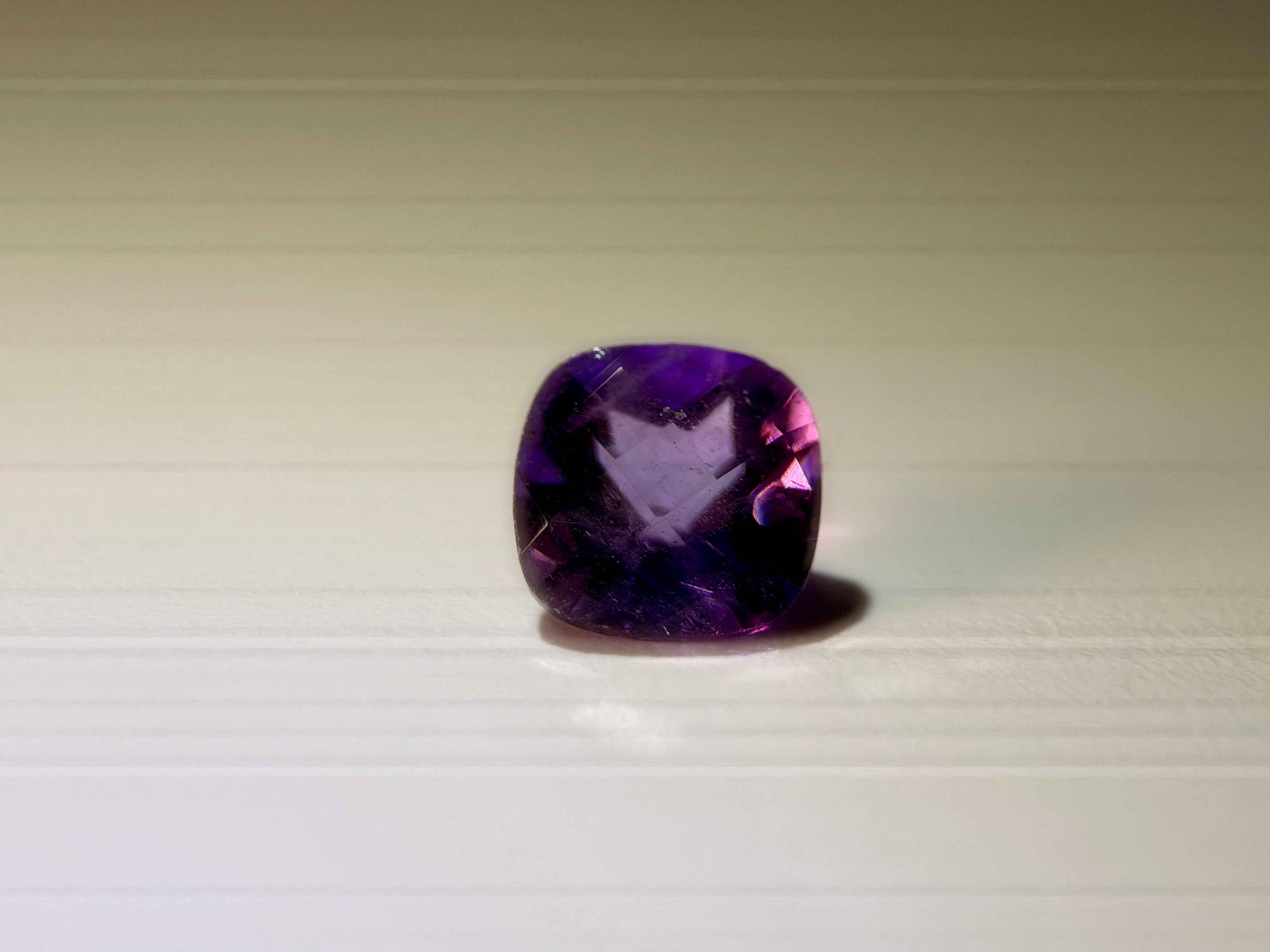 Natural Untreated Amethyst Checker Cut ( 2.10 Ct ) (WAV1)