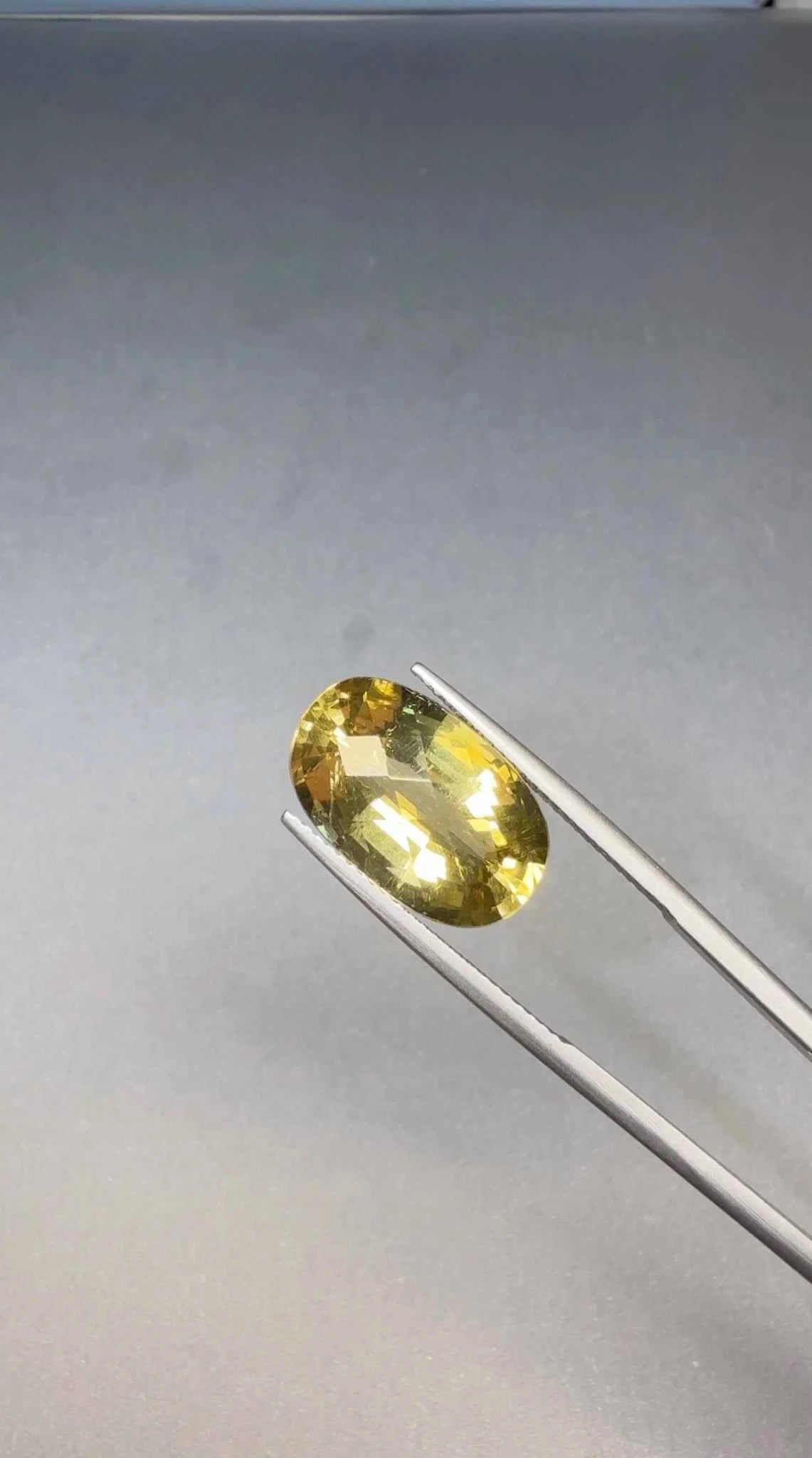 (7.74ct) Natural Golden Yellow Citrine - Precision Oval Cut - 14x10mm Large Gemstone (WAV37)