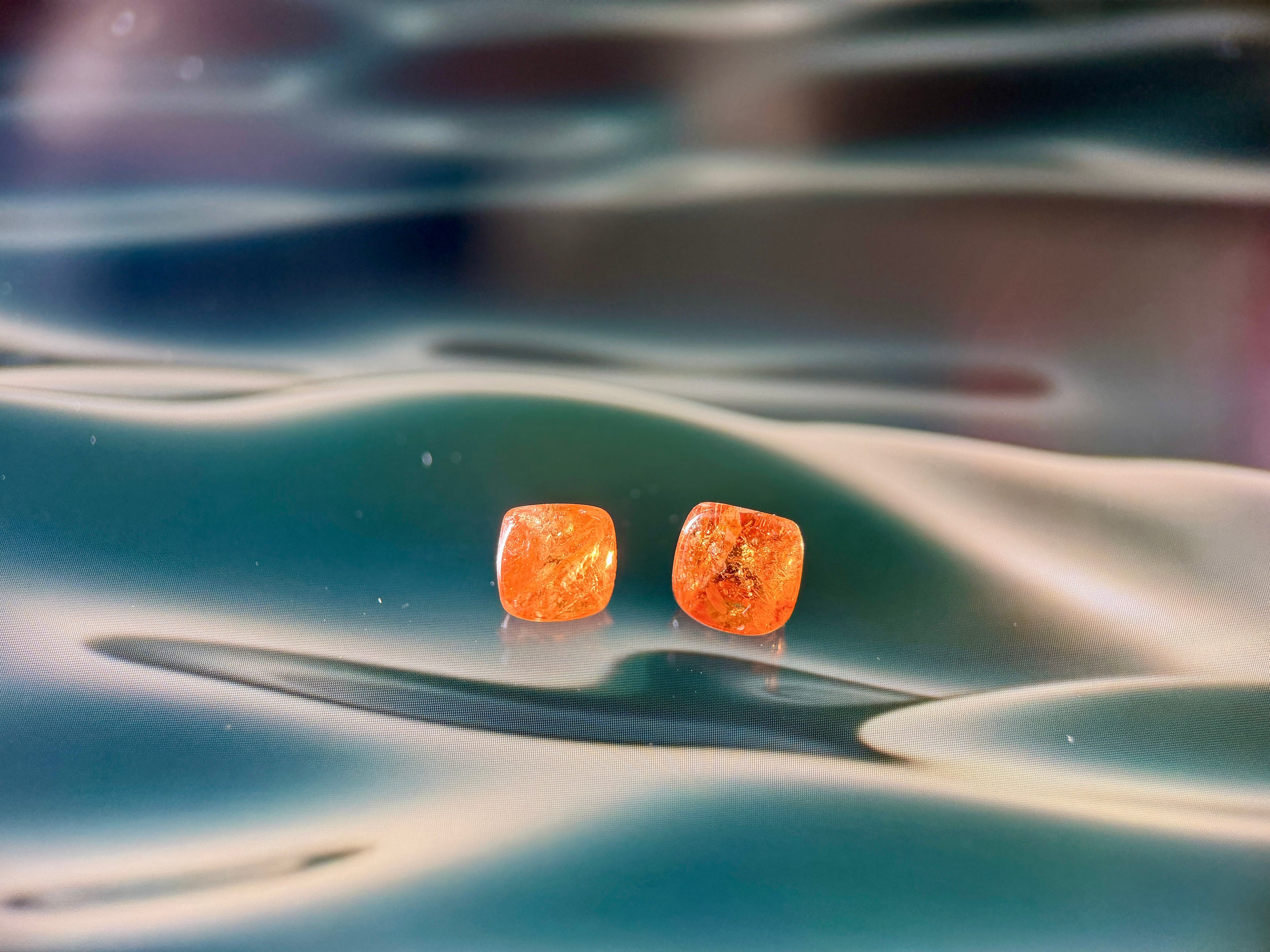 (3.94ct) Natural Spessartite Garnet - Majestic Mandarin Orange - Large 10x8mm Oval - Untreated (WAV51)