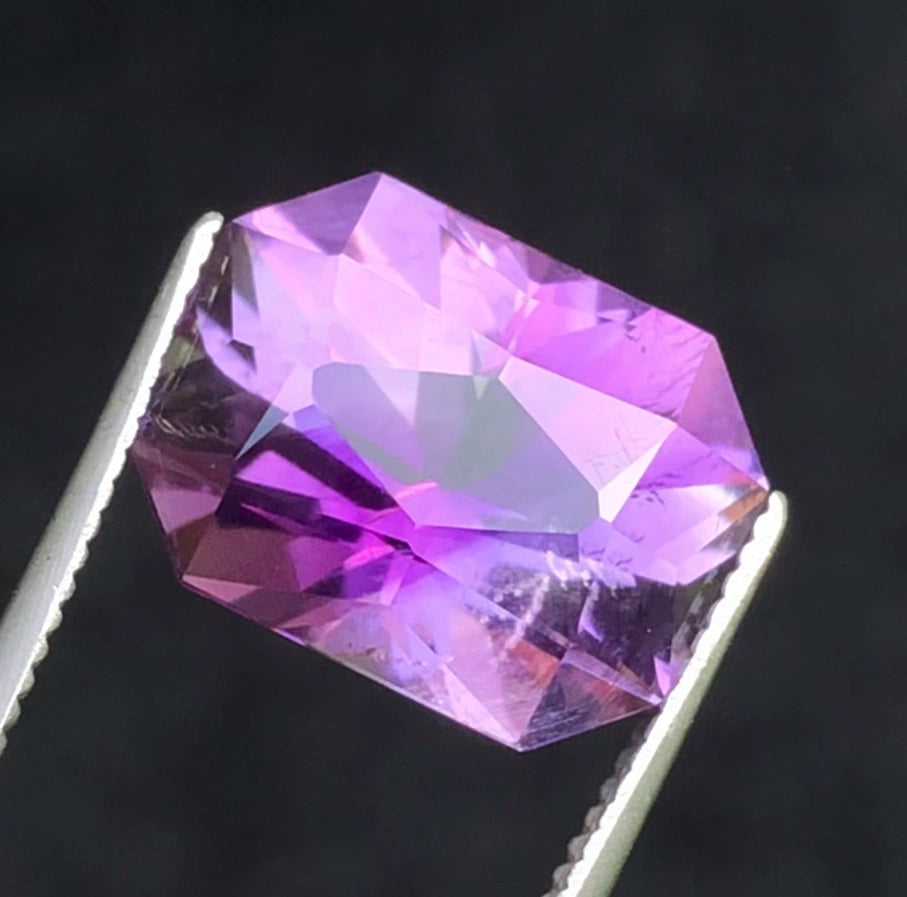 4.00ct Natural Amethyst - Precision Fancy Cut - Vibrant Royal Purple - VS Clarity (WAV84)