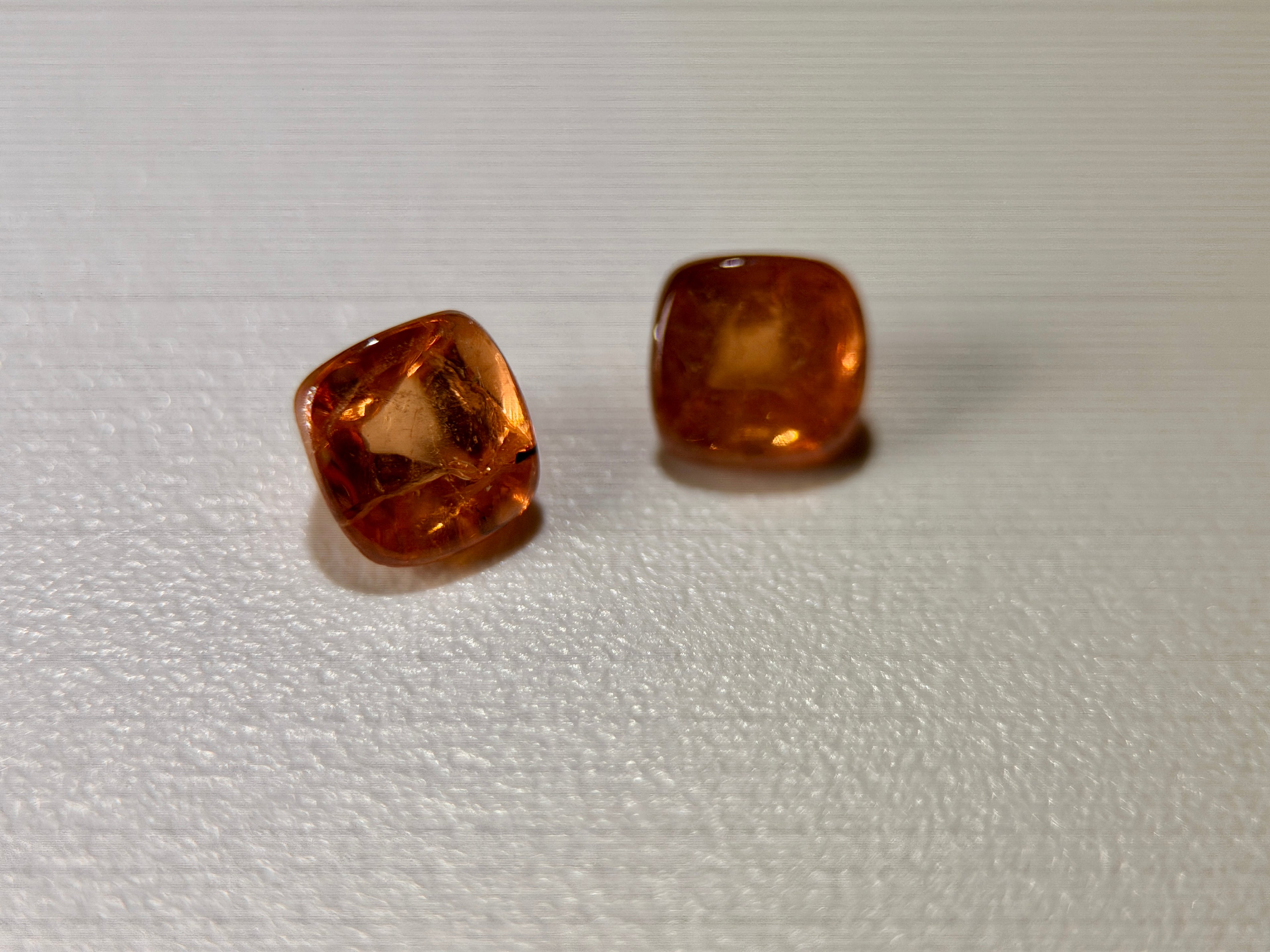 (1.57ct) Natural Spessartite Garnet - Rare "Fanta" Orange - Precision Oval Cut - Untreated (WAV44)