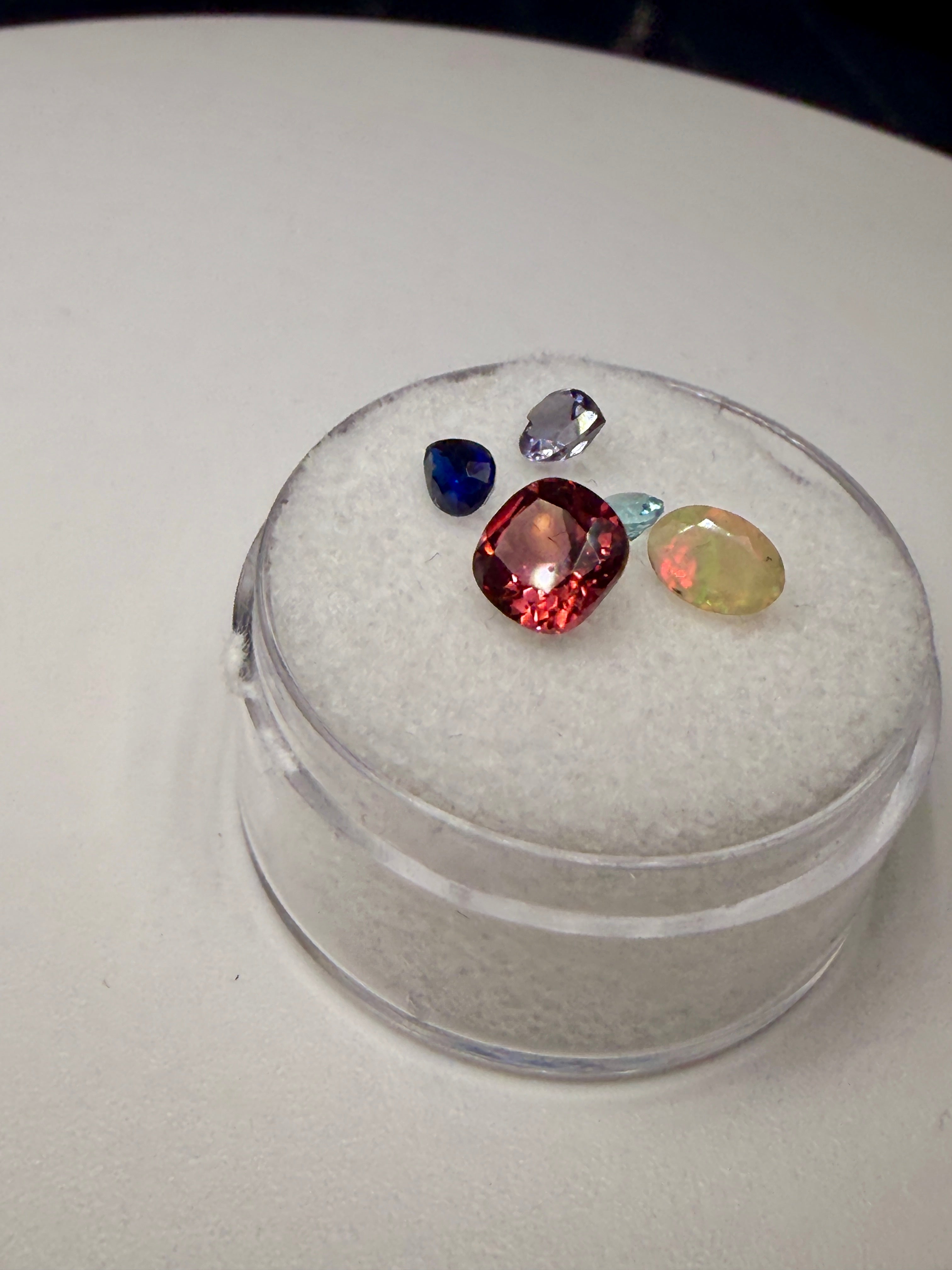 Natural Gemstone Parcel - (1.82ct) Garnet, Opal, Iolite, Kyanite, Apatite (Rare Earth Stones) (WAVS4))