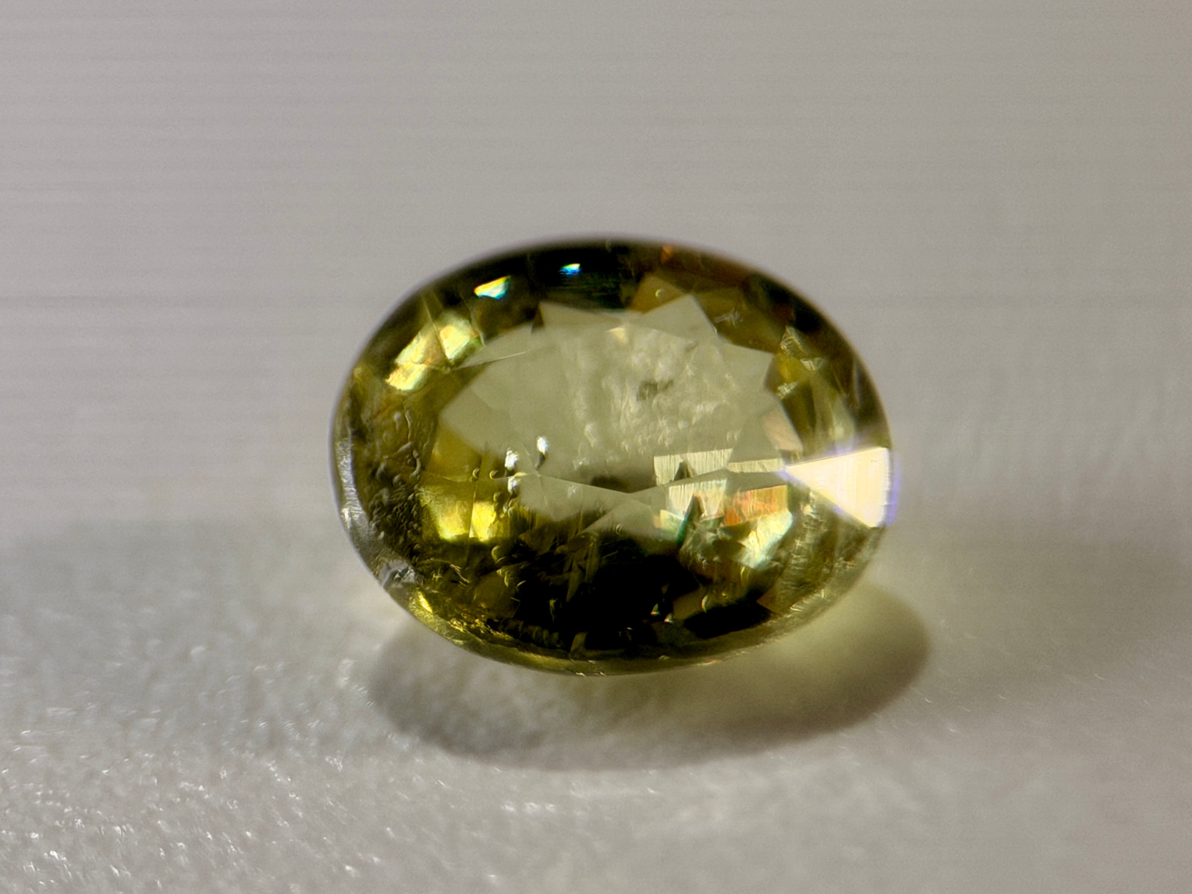 (1.06ct) Natural Chrysoberyl - Rare Neon Yellow - Precision Oval Cut - VS Untreated (WAV48)