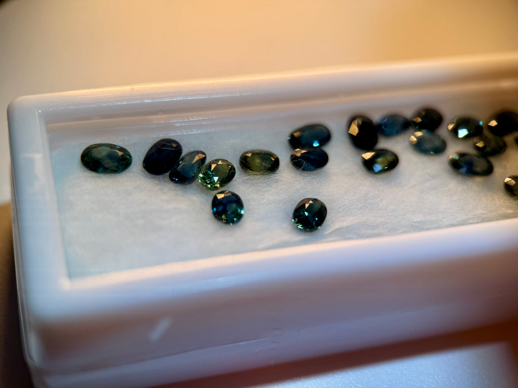 (9.90ctw) Precision-Cut Montana Teal Sapphire Melee Parcel (WAVS7)