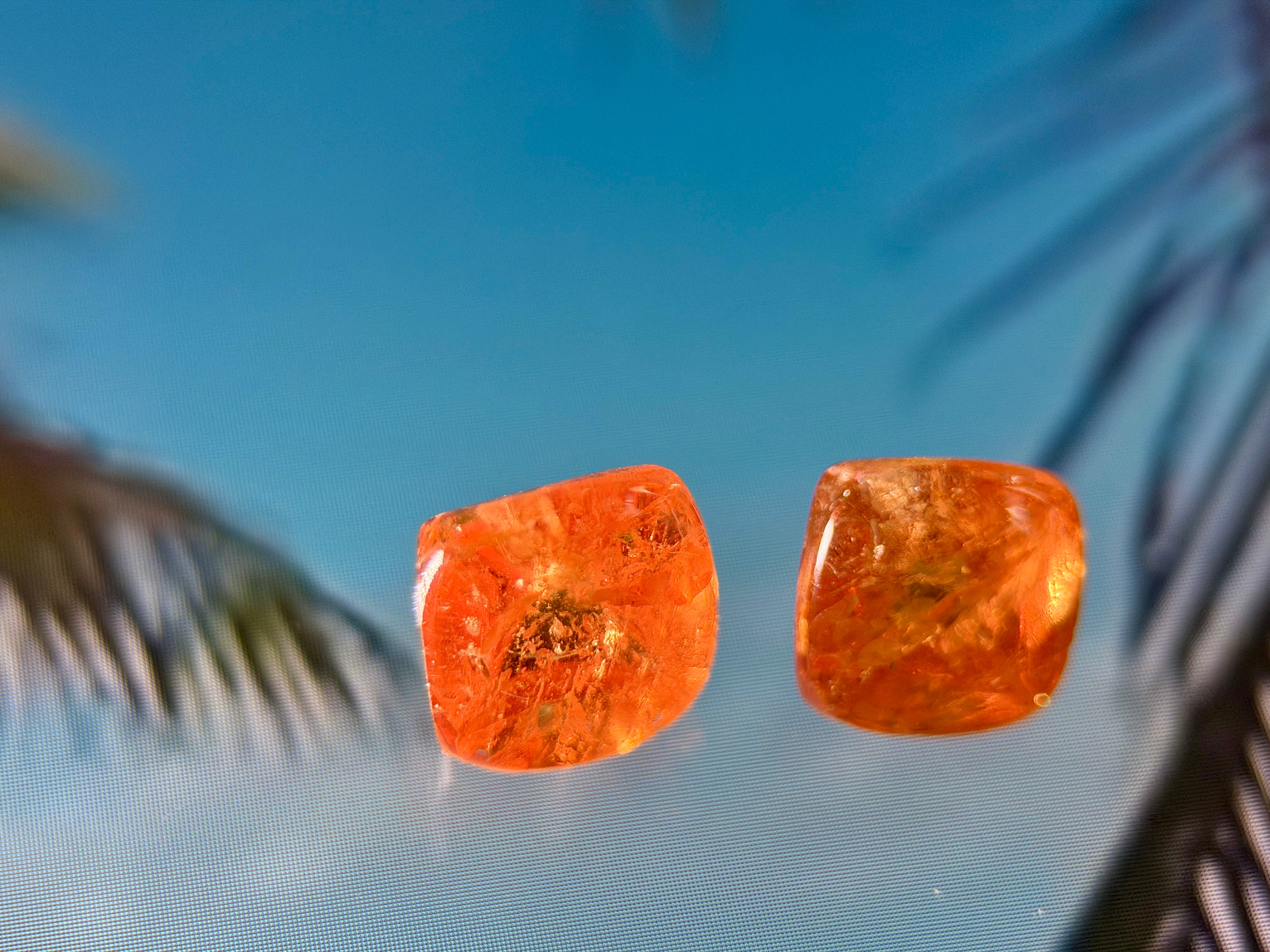(3.94ct) Natural Spessartite Garnet - Majestic Mandarin Orange - Large 10x8mm Oval - Untreated (WAV51)