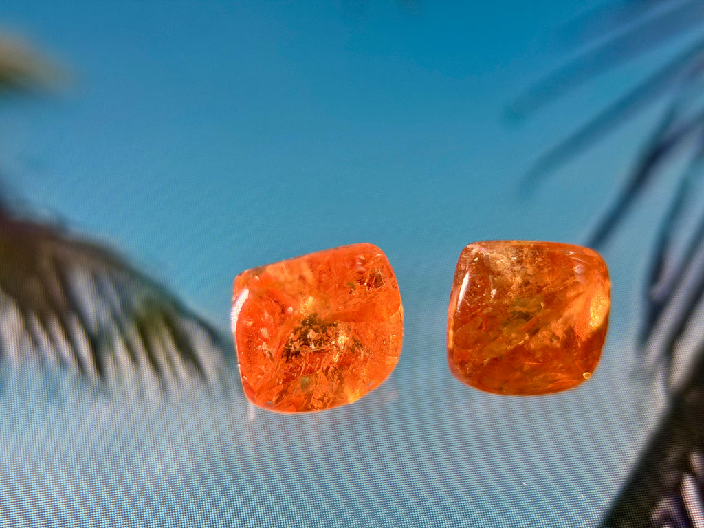 (3.94ct) Natural Spessartite Garnet - Majestic Mandarin Orange - Large 10x8mm Oval - Untreated (WAV51)