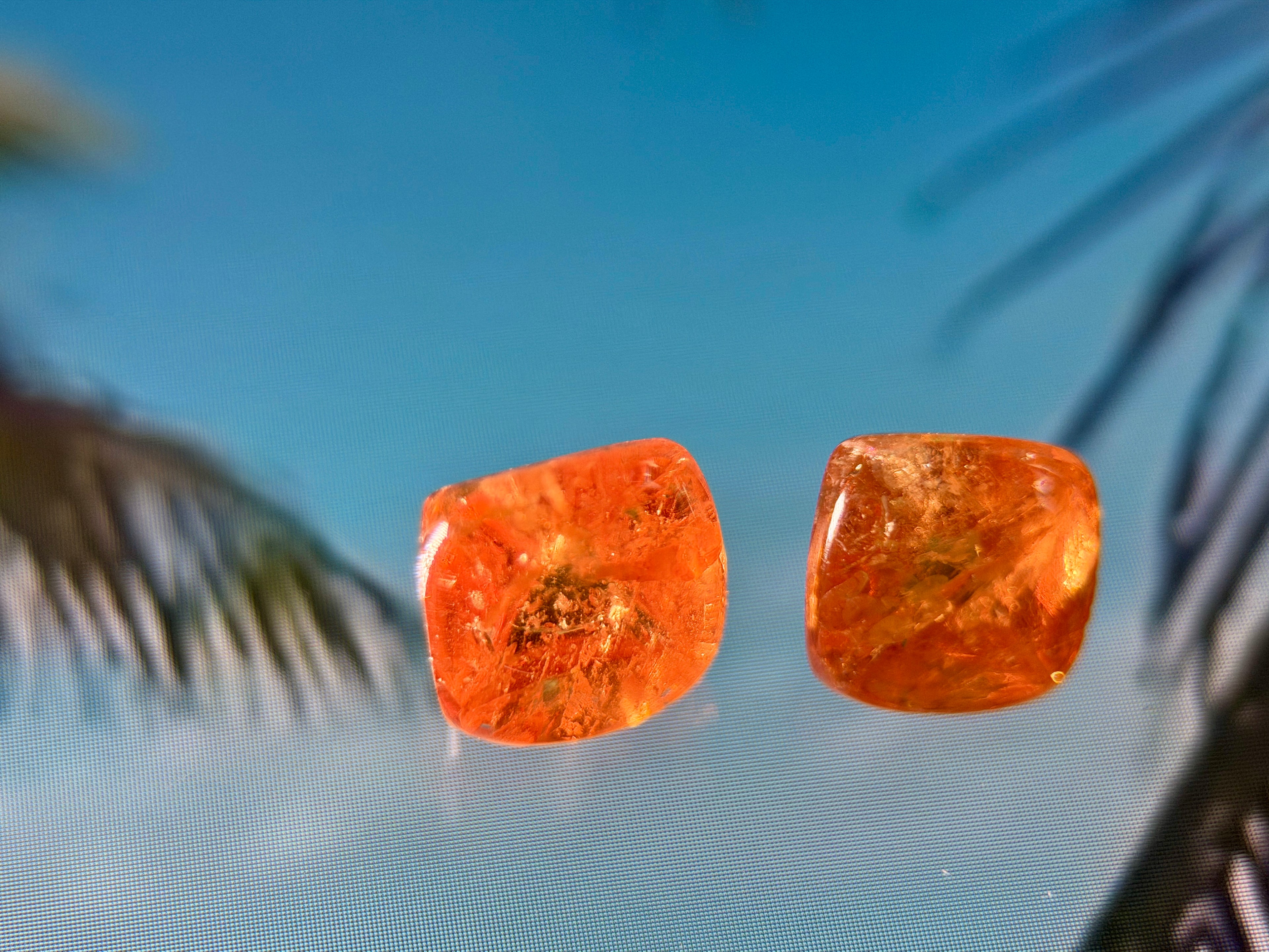 (3.94ct) Natural Spessartite Garnet - Majestic Mandarin Orange - Large 10x8mm Oval - Untreated (WAV51)