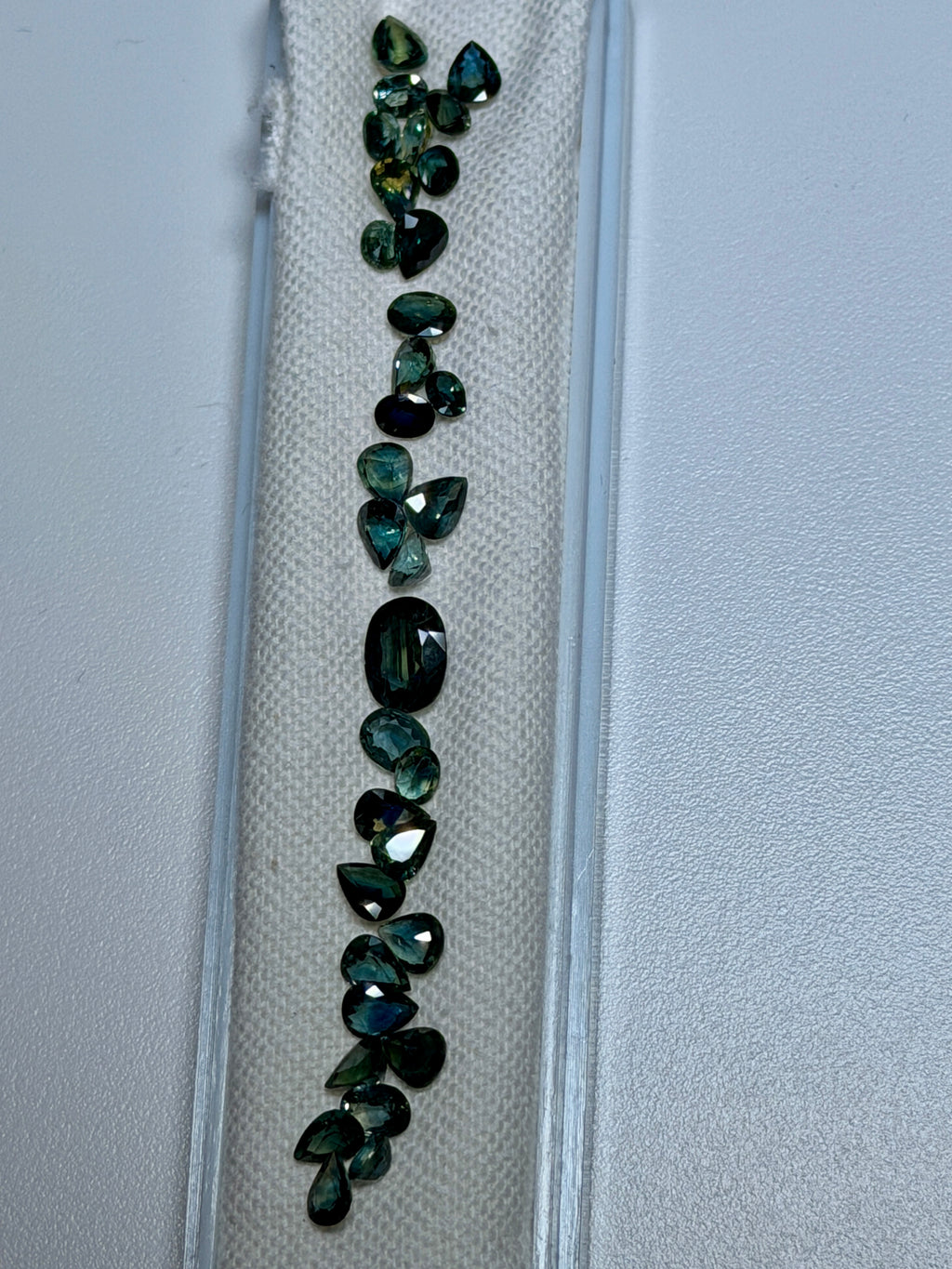 Natural Montana Teal Sapphire (11.18 cts) (WAVS1)