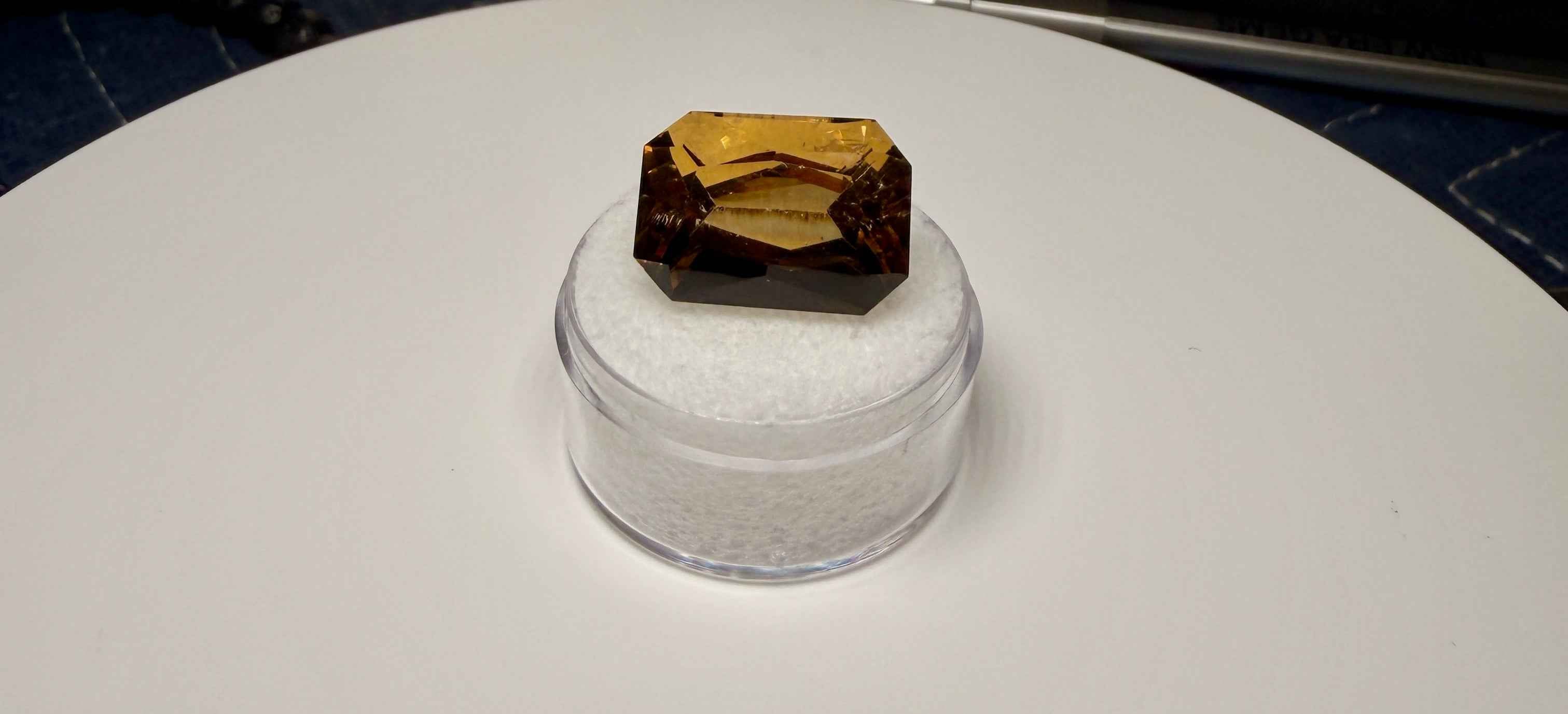 |Custom Precision Cut| Santa Ana Madeir: 16.49 Ct Citrine | State Of Minas Gerais Brazil (WAV24)