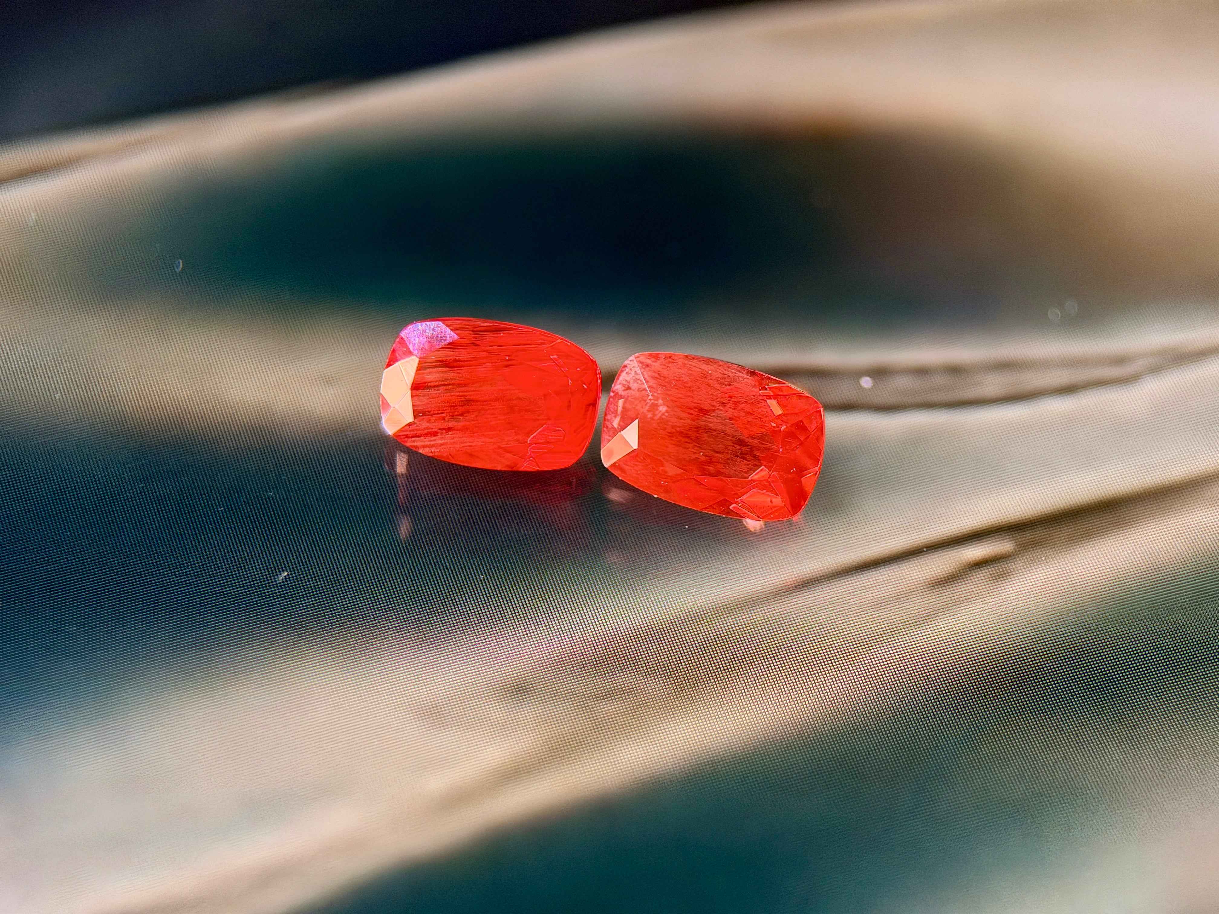 Matching Pair: (0.96ctw) Natural Red Andesine Feldspar - Rare Congolese Gems - Oval Cut (WAV52)