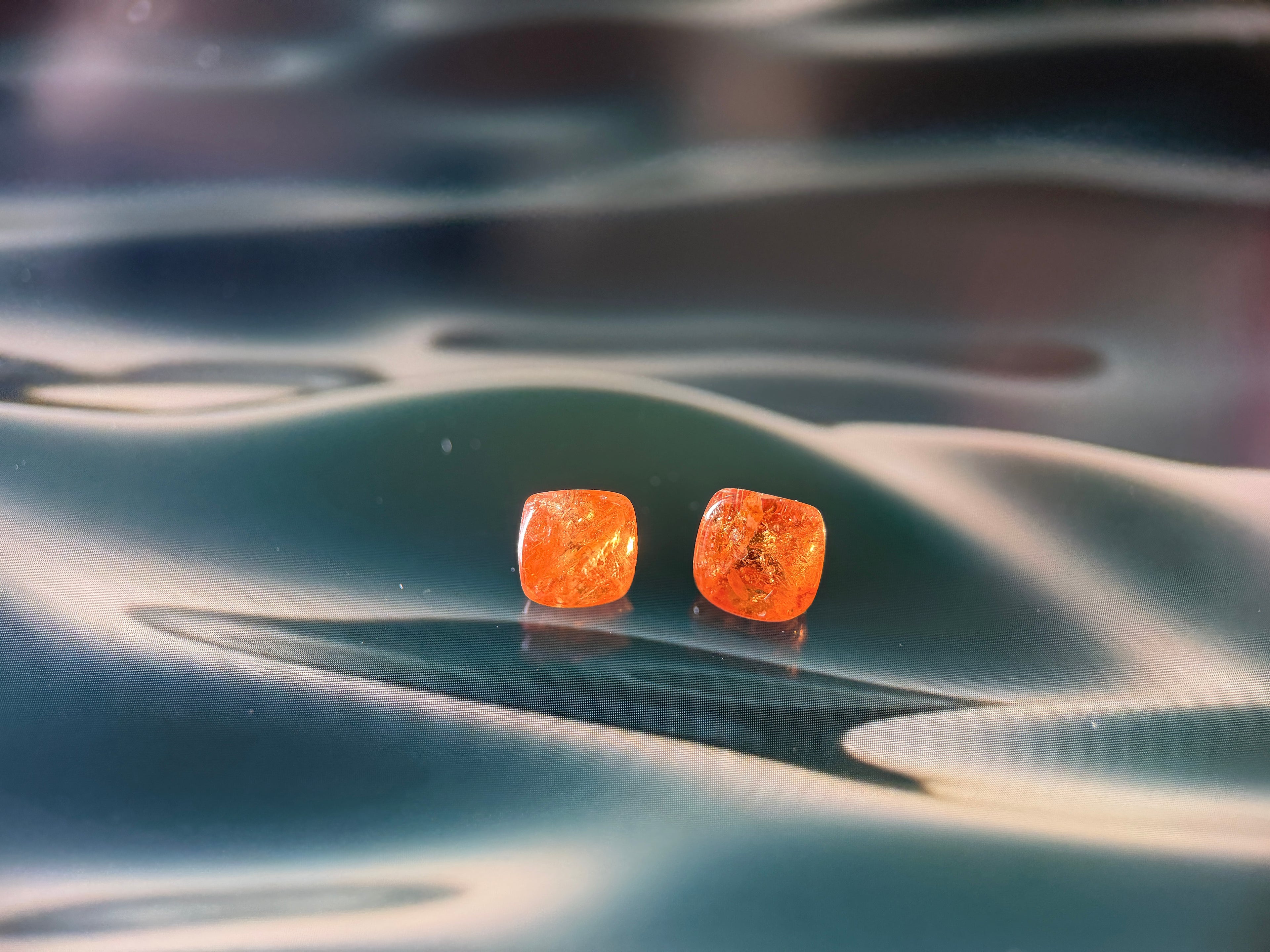 (3.94ct) Natural Spessartite Garnet - Majestic Mandarin Orange - Large 10x8mm Oval - Untreated (WAV51)