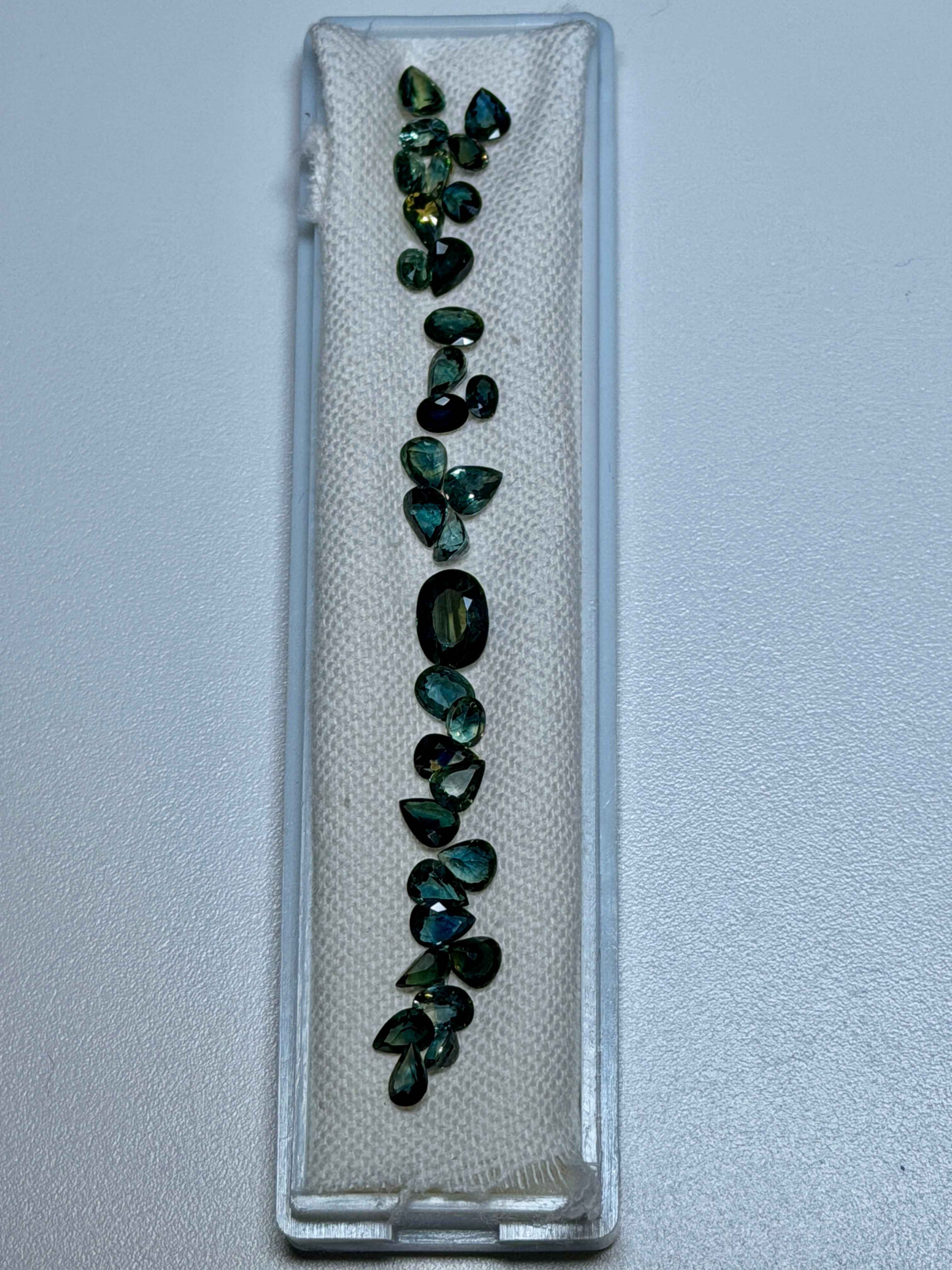 Natural Montana Teal Sapphire (11.18 cts) (WAVS1)