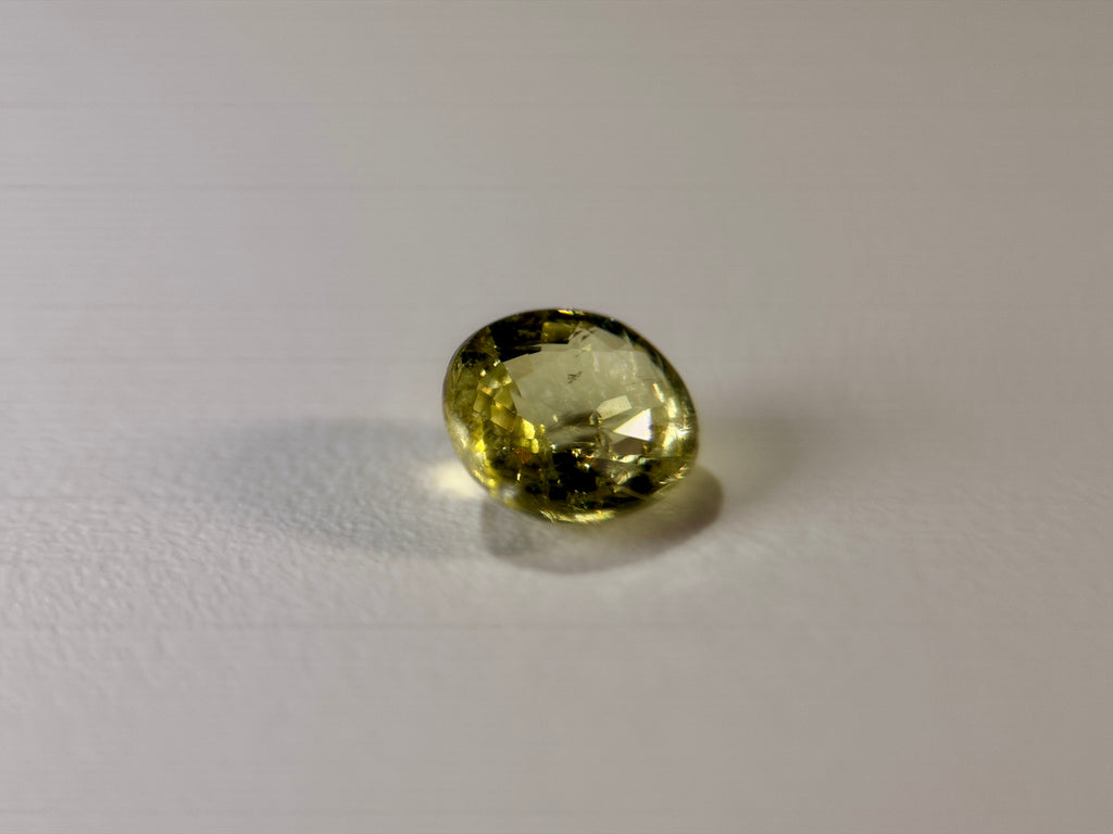 (1.06ct) Natural Chrysoberyl - Rare Neon Yellow - Precision Oval Cut - VS Untreated (WAV48)