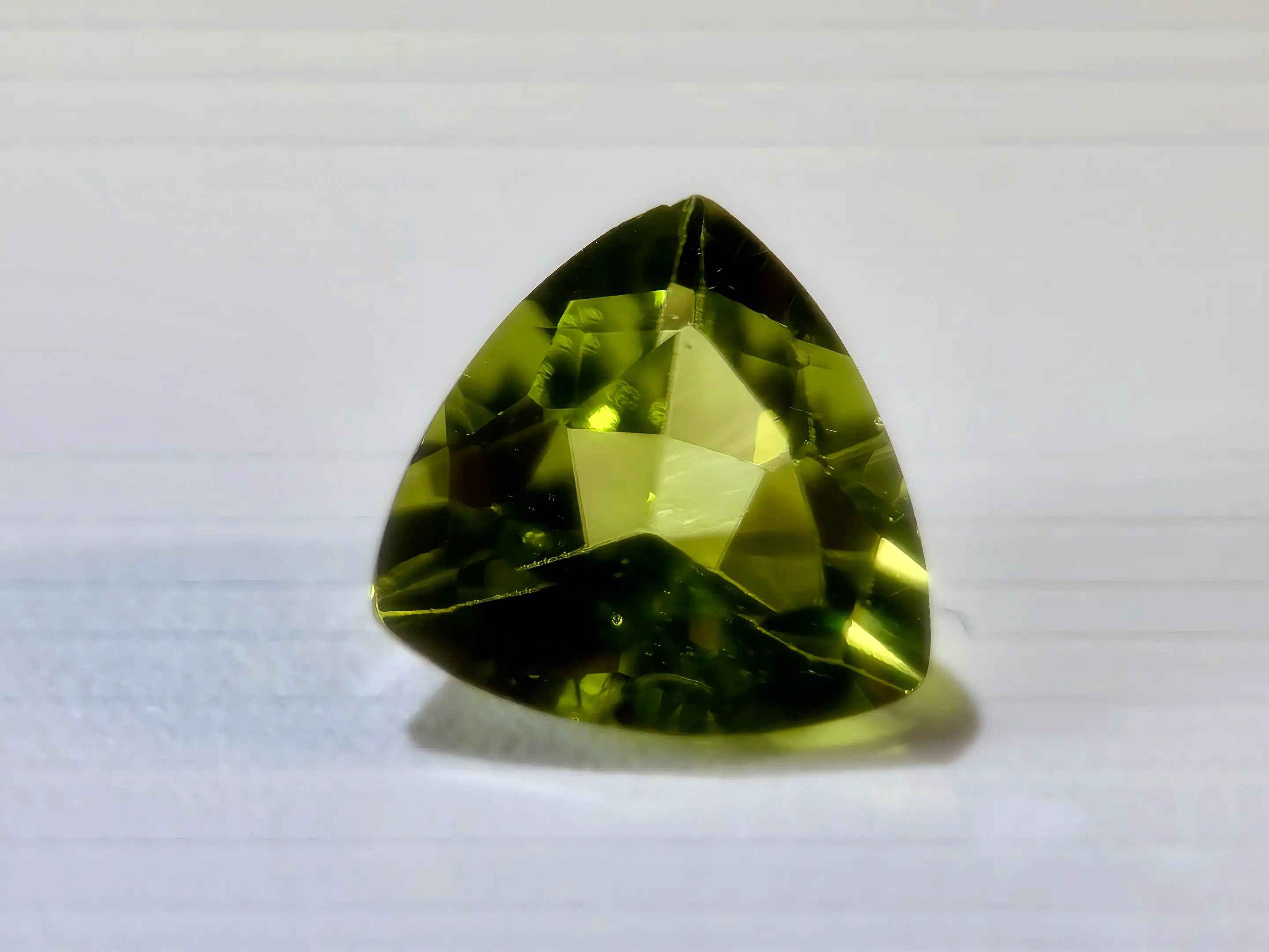(2.17ct) Natural Green Peridot - Eye-Clean Untreated (WAV53)