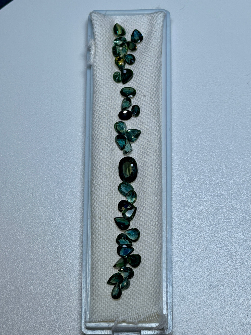 Natural Montana Teal Sapphire (11.18 cts) (WAVS1)