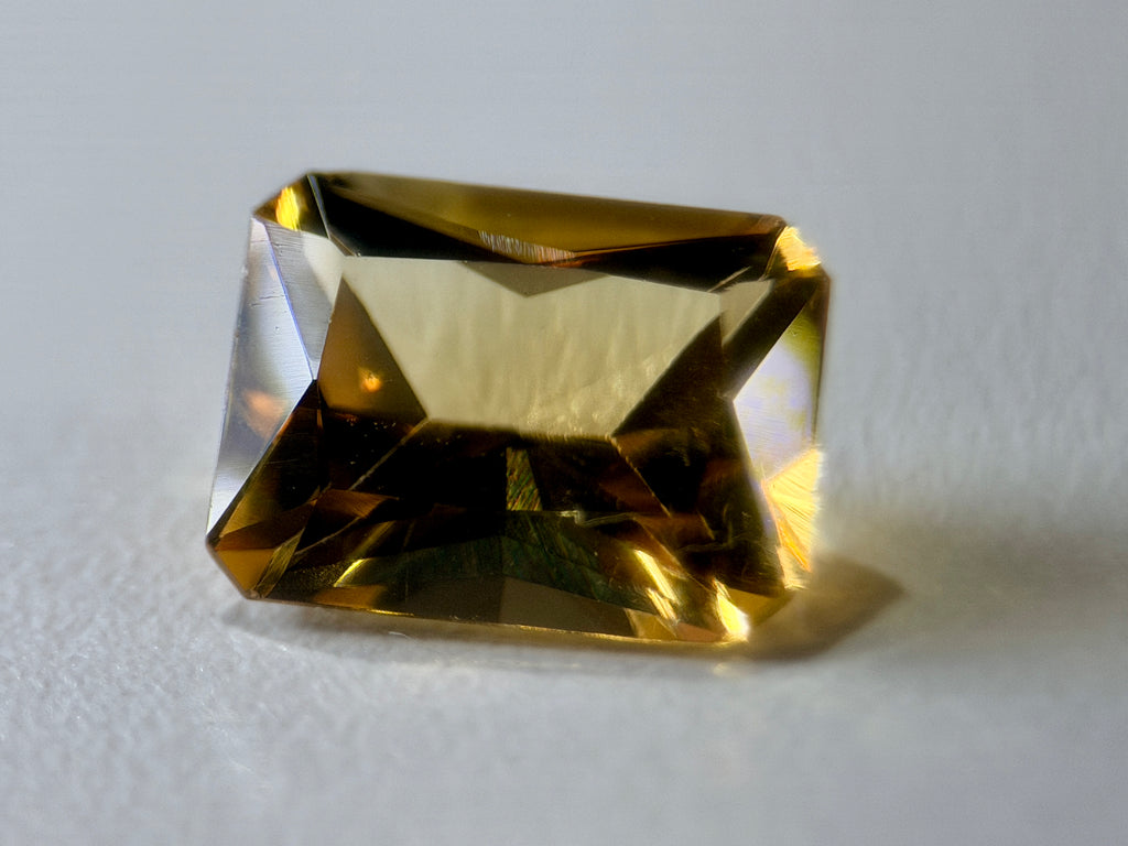 AAA QUALITY RARE BRAZIL YELLOW BERYL (1.90 CT) (WAV16)