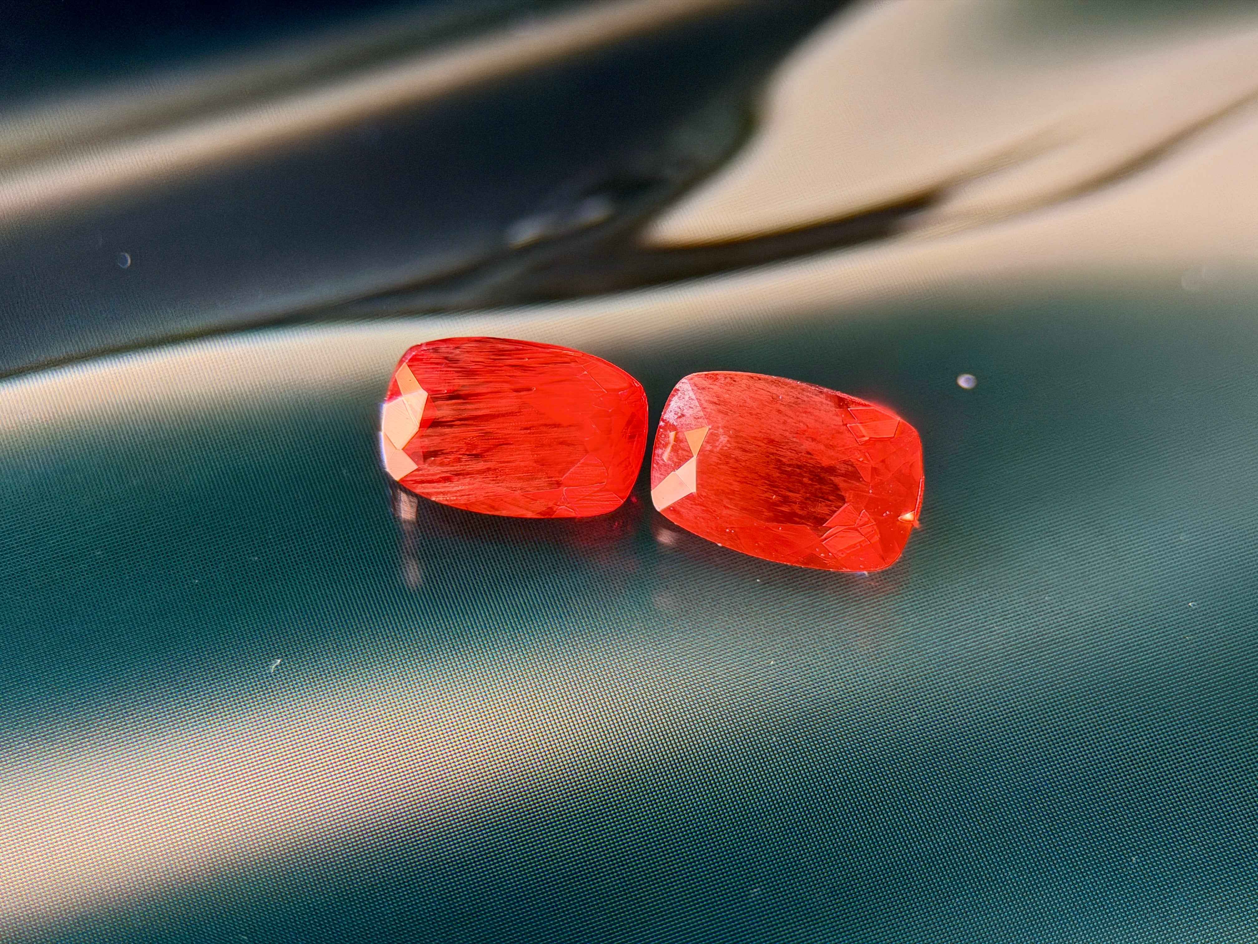 Matching Pair: (0.96ctw) Natural Red Andesine Feldspar - Rare Congolese Gems - Oval Cut (WAV52)