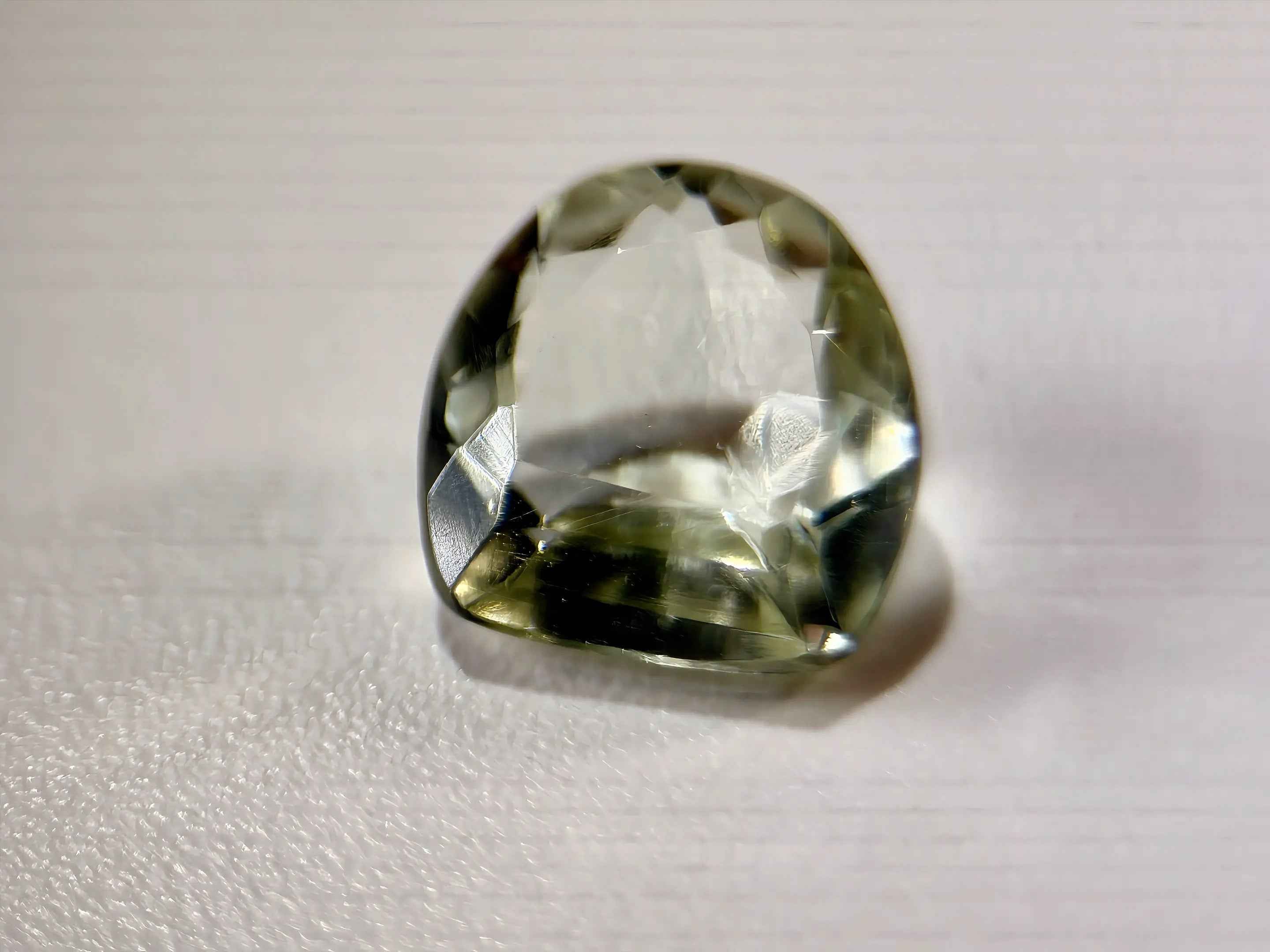 Natural Untreated Prasiolite (Green Amethyst) Faceted (4.55 Ct) (WAV11)