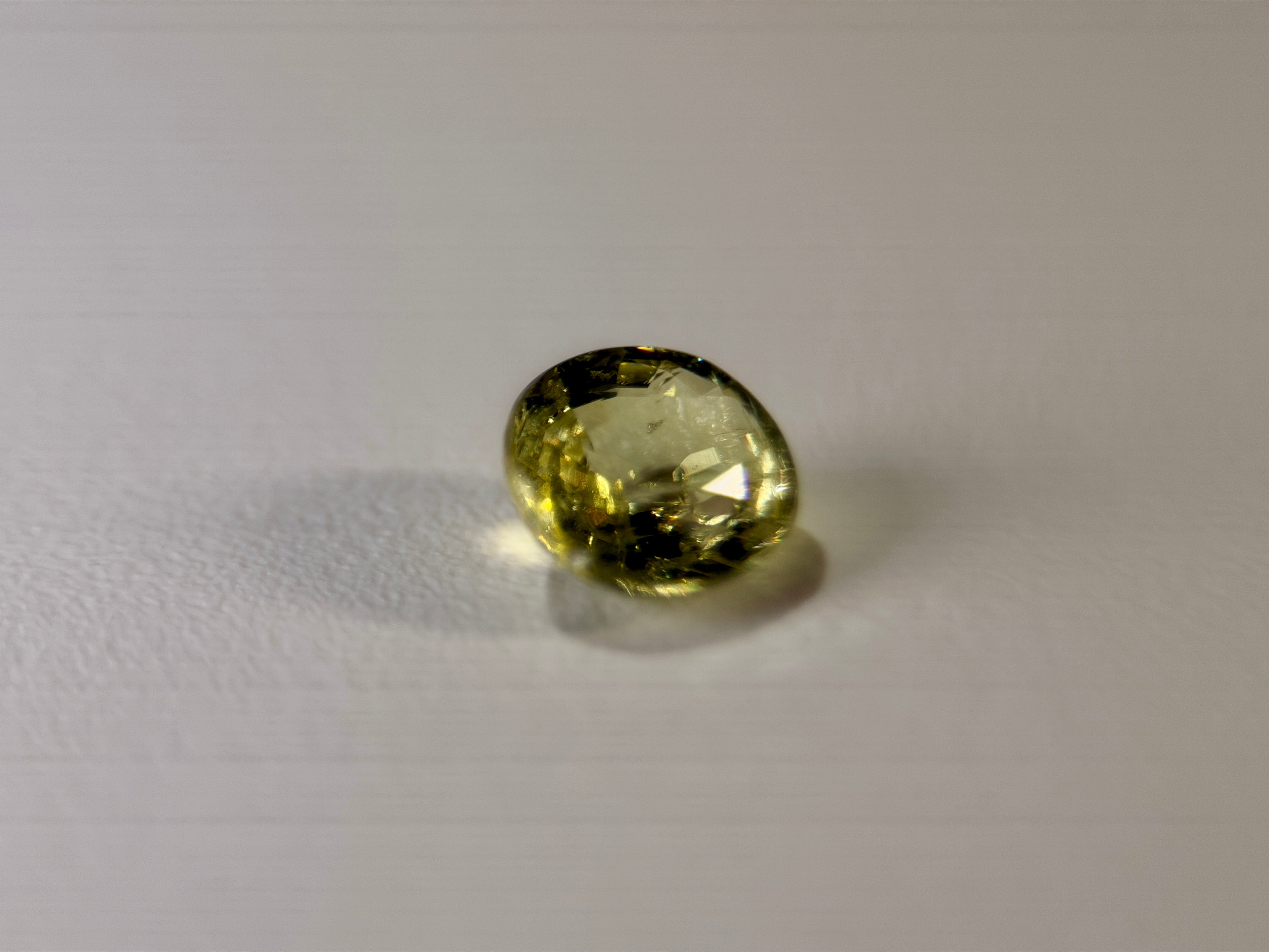 (1.06ct) Natural Chrysoberyl - Rare Neon Yellow - Precision Oval Cut - VS Untreated (WAV48)