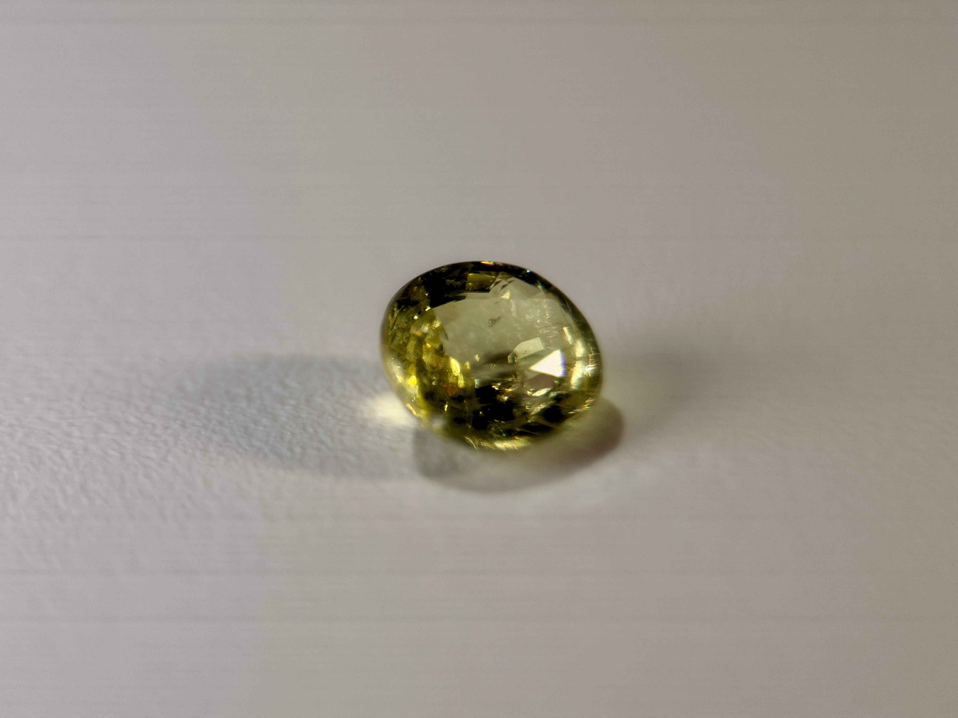 (1.06ct) Natural Chrysoberyl - Rare Neon Yellow - Precision Oval Cut - VS Untreated (WAV48)