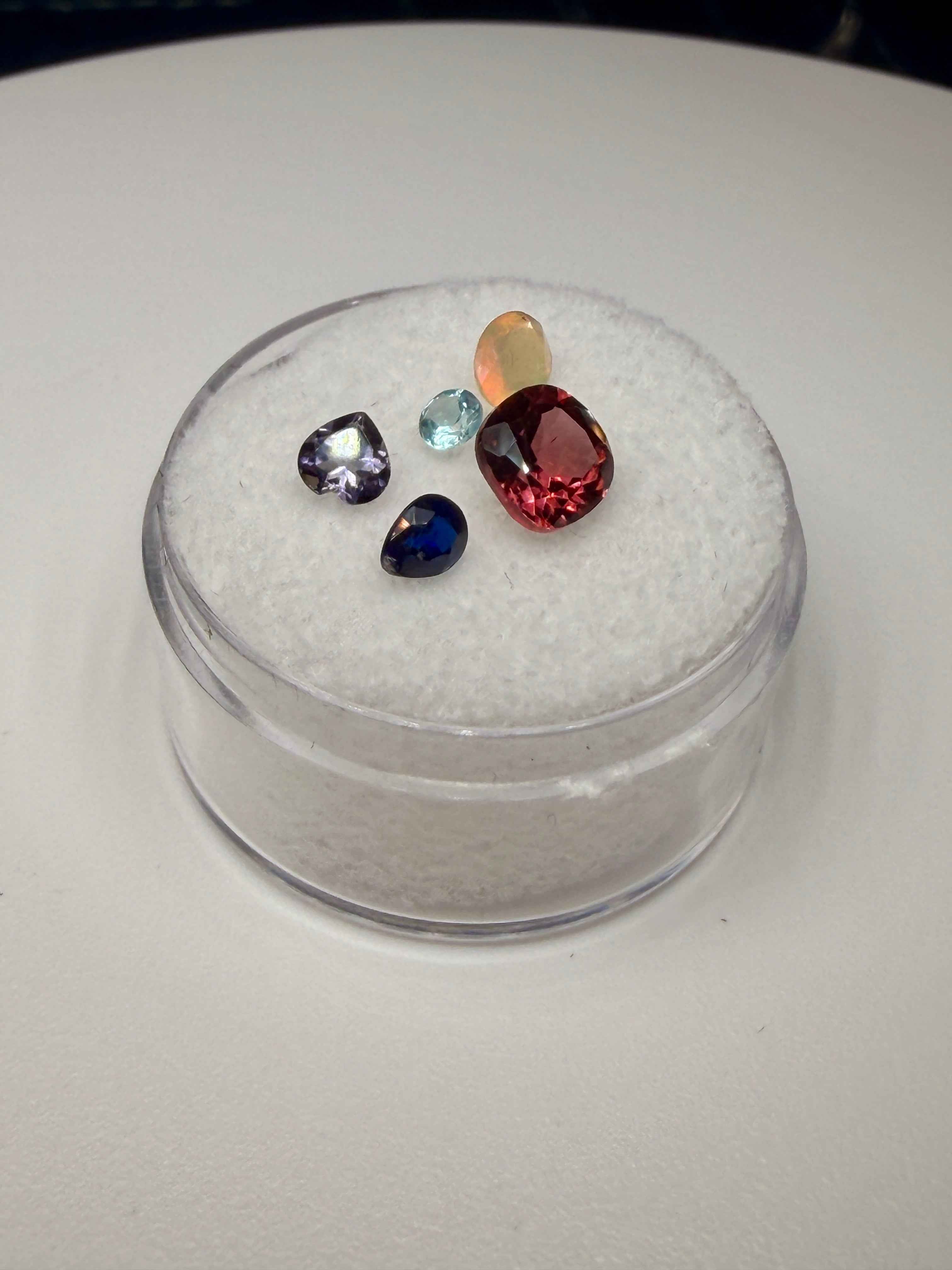 Natural Gemstone Parcel - (1.82ct) Garnet, Opal, Iolite, Kyanite, Apatite (Rare Earth Stones) (WAVS4))