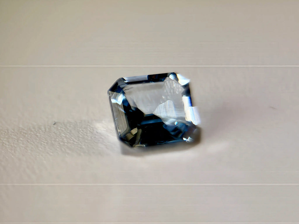 Santa Maria Color Aquamarine
(1.31Ct) Born In Minas Garis Brazil (WAV27)