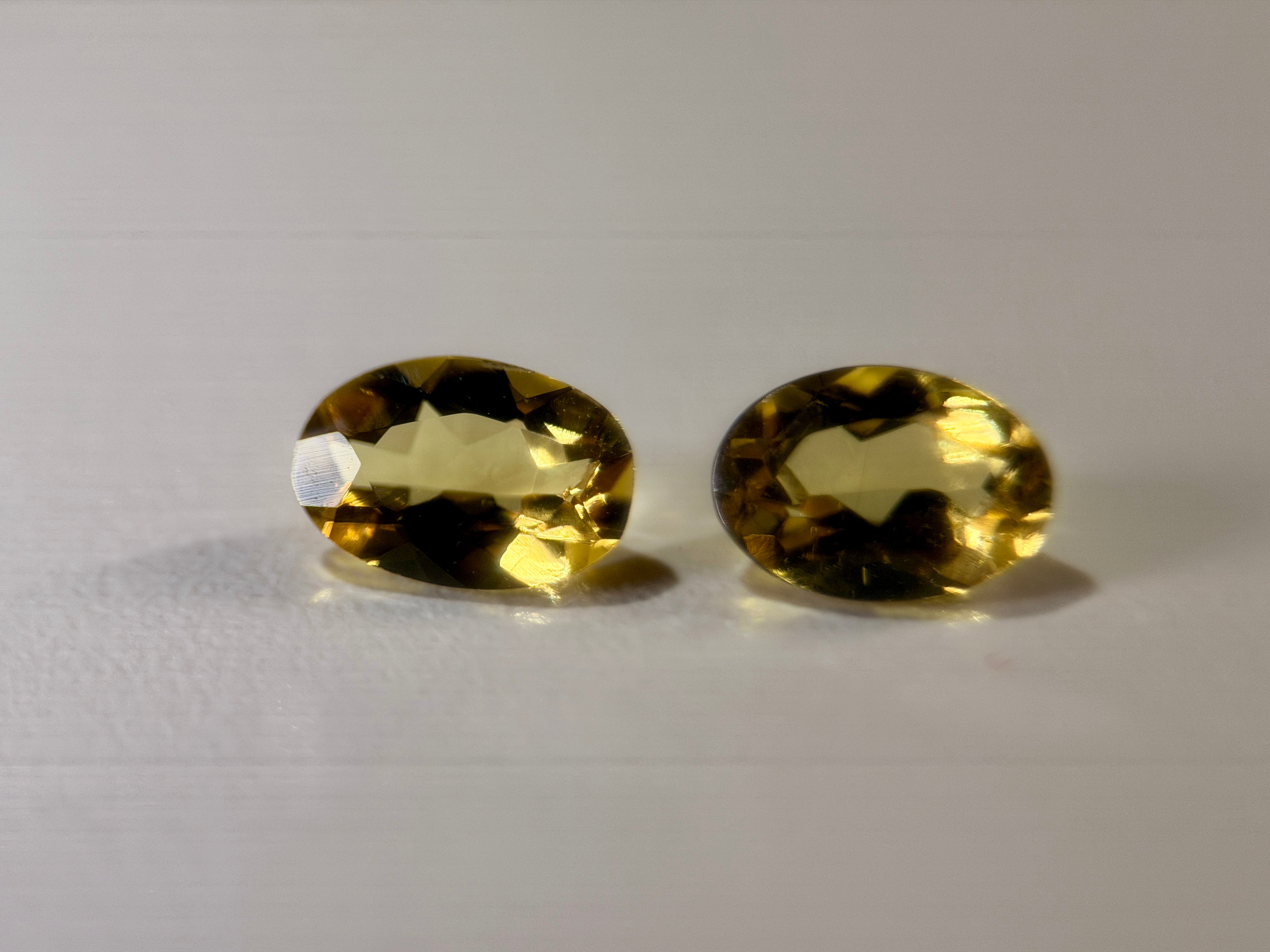 (1.30ct) Natural Golden Yellow Beryl - Rare Heliodor - Precision Oval Cut - VS Clarity Untreated (WAV40)