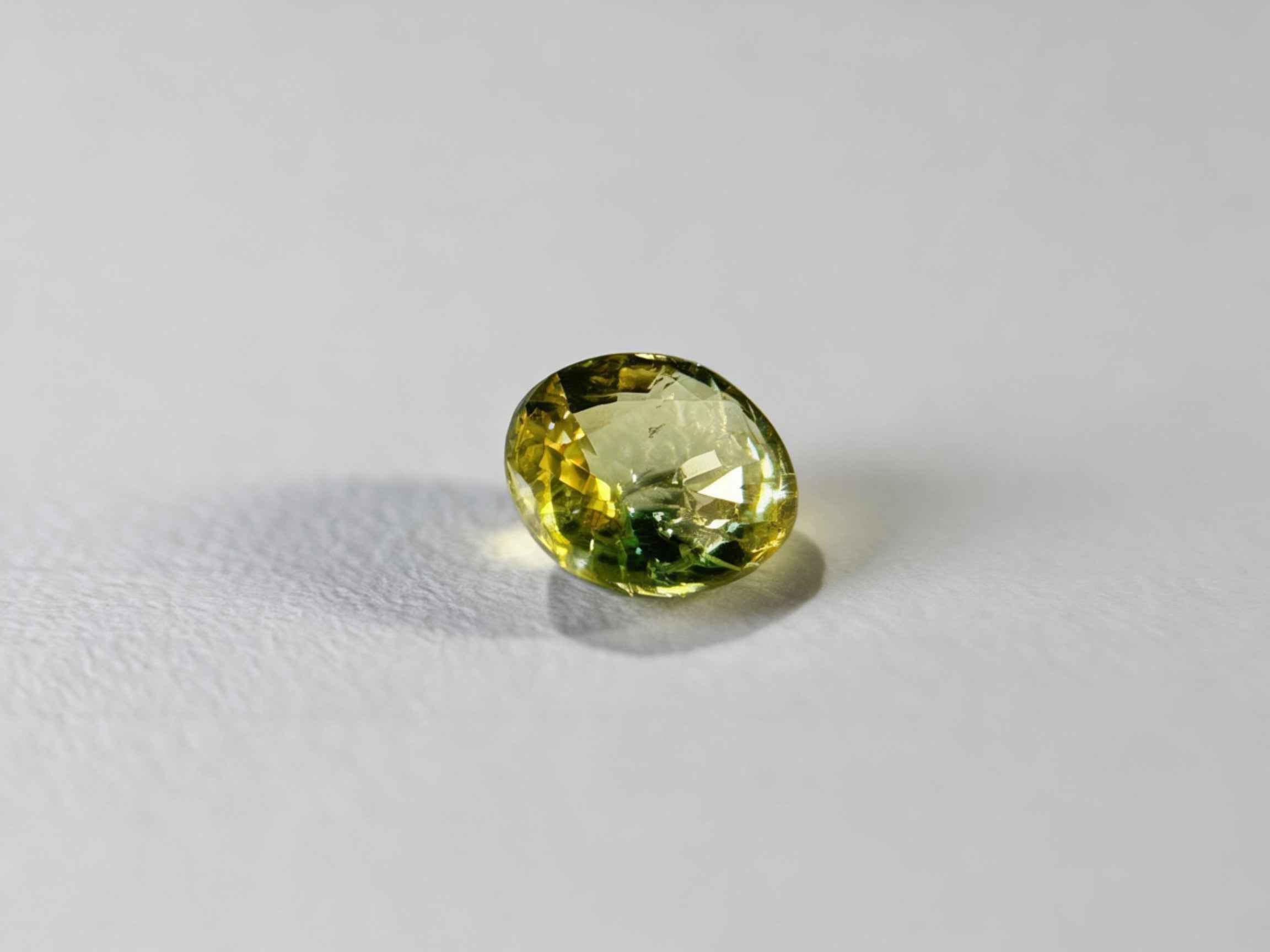 (1.06ct) Natural Chrysoberyl - Rare Neon Yellow - Precision Oval Cut - VS Untreated (WAV48)