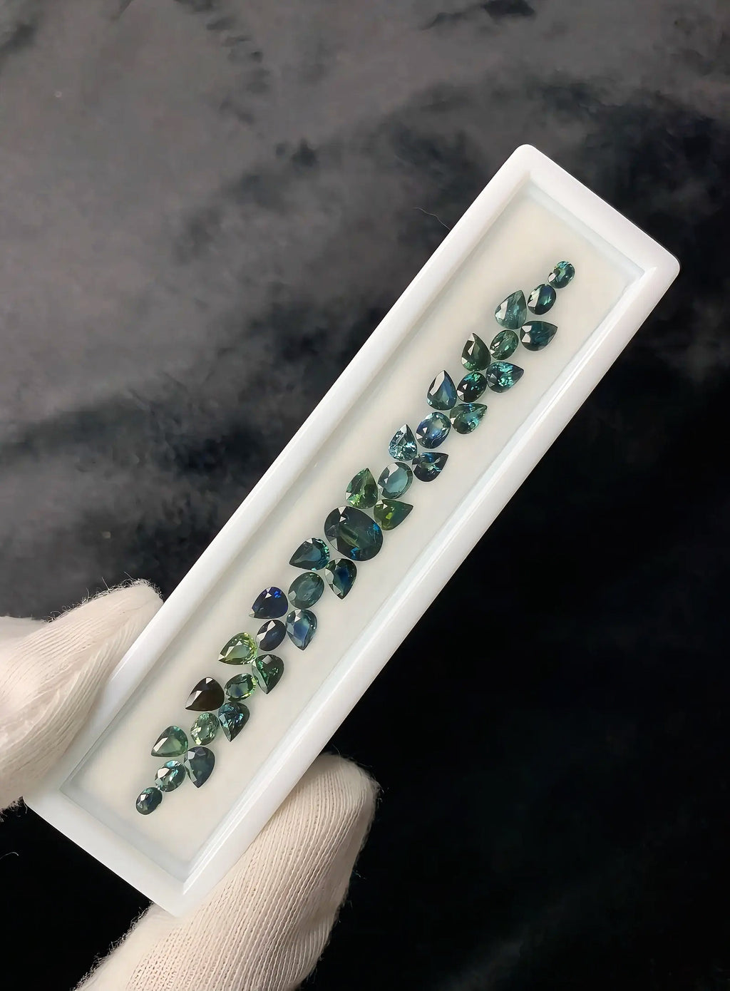 Natural Montana Teal Sapphire (11.18 cts) (WAVS1)