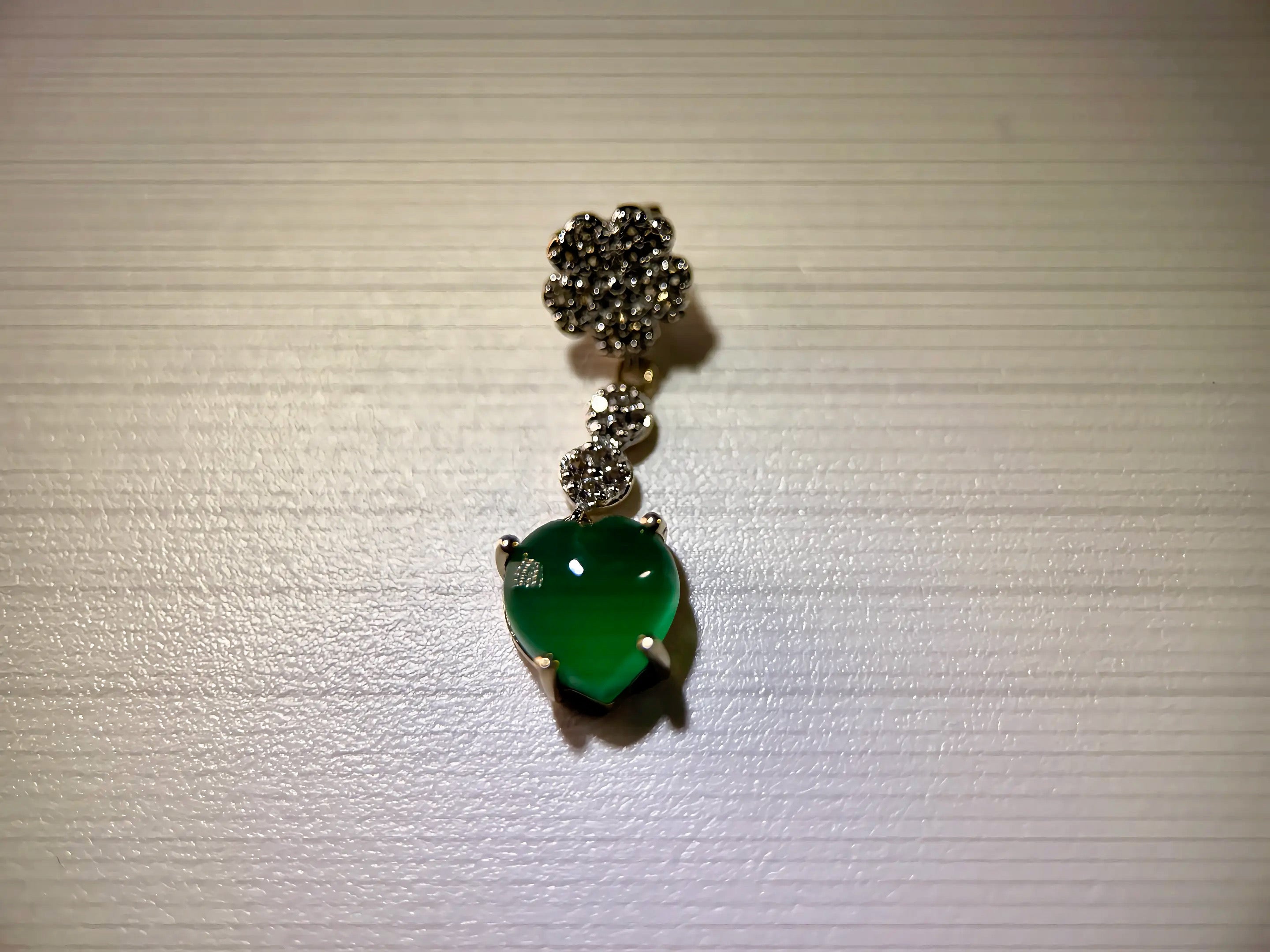 Natural Neon Chrome Green Chalcedony Pendant Only (2.54g) (WAVJ5)