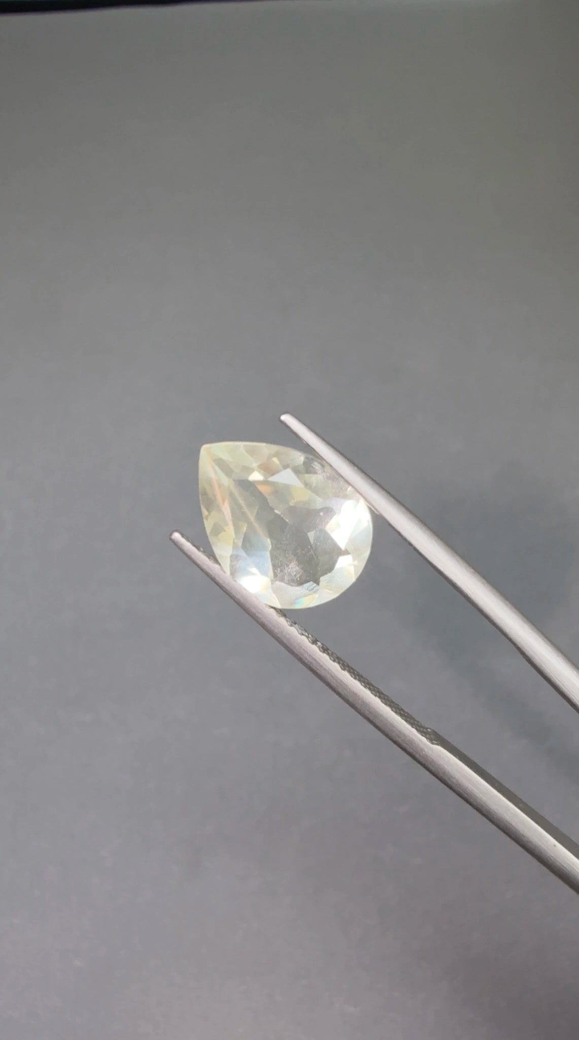 (2.79ct) Natural Golden Orthoclase - Rare Precision Faceted Oval - 100% Untreated Gemstone (WAV35)