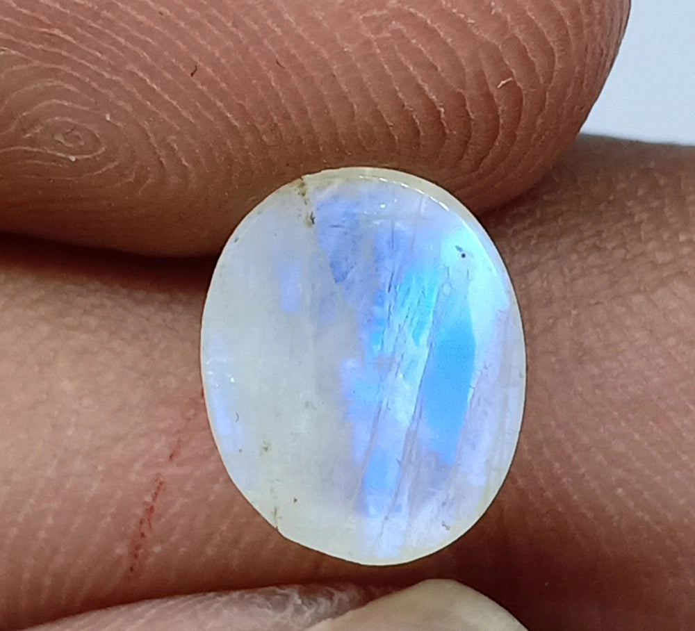 Natural Untreated Rainbow Moonstone Cabochon (2.80 Ct) (WAV13)