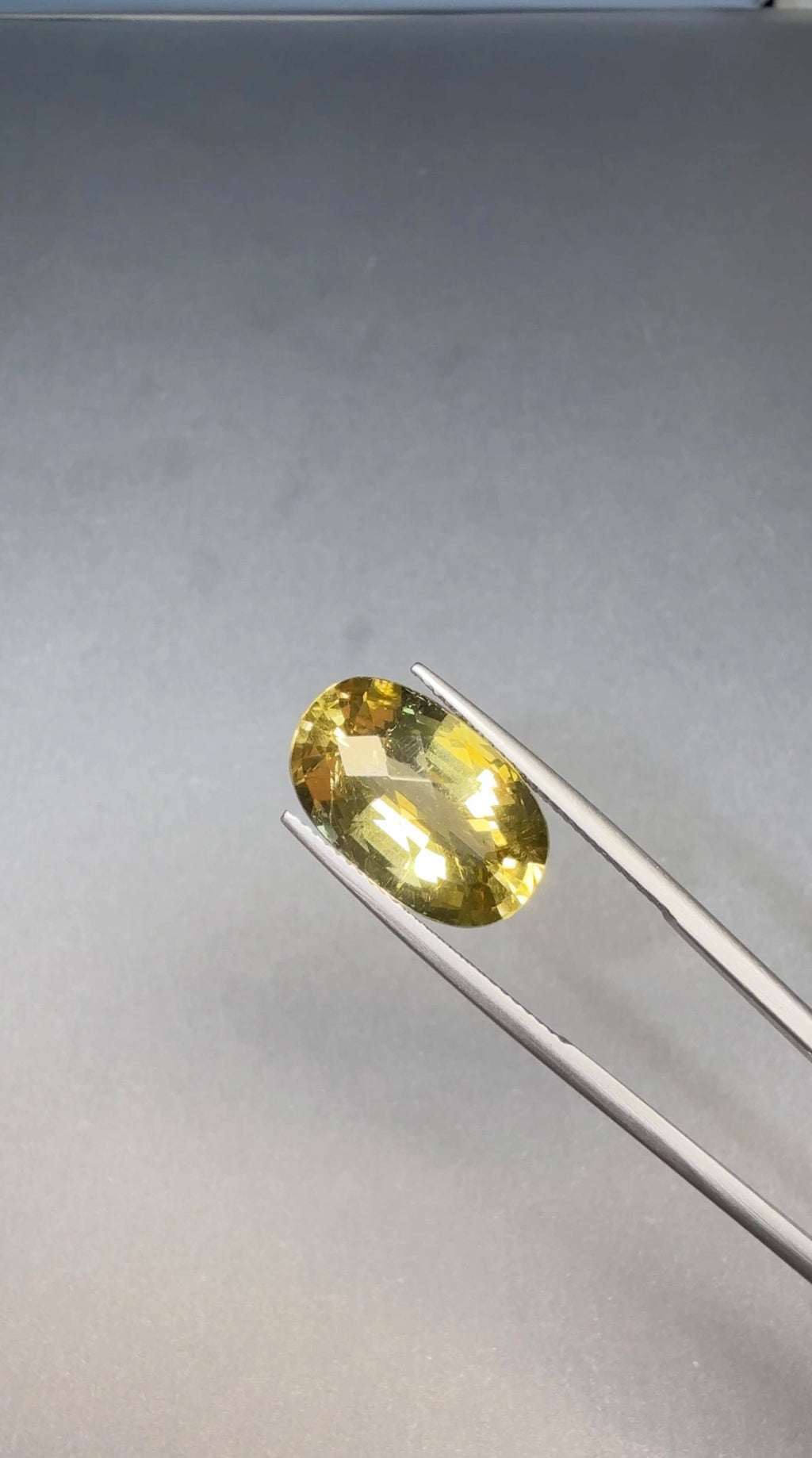 (7.74ct) Natural Golden Yellow Citrine - Precision Oval Cut - 14x10mm Large Gemstone (WAV37)