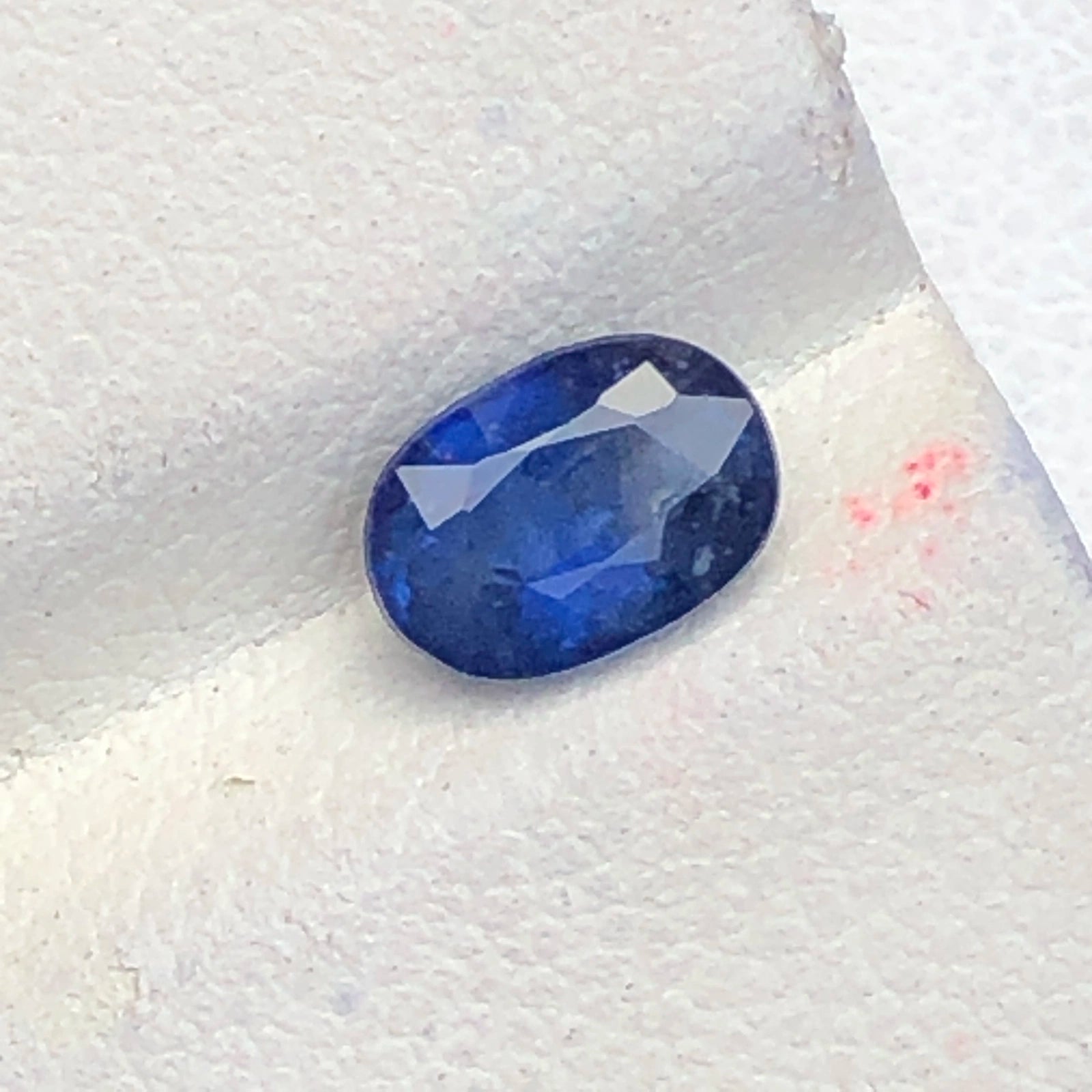 1.20ct Natürlicher Blauer Saphir - Lebhaftes Königsblau - Präzisionsschliff (WAV66)