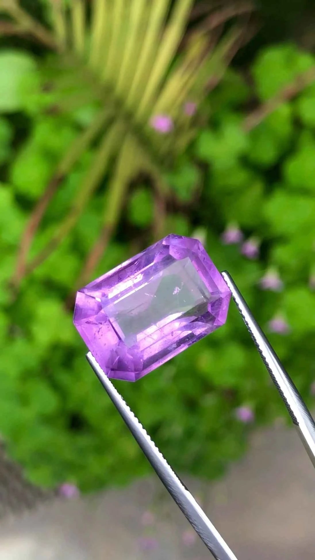 (21.0ct) Royal Vivid Purple Fluorite From Brazil- Precision Master Cut (WAV29)
