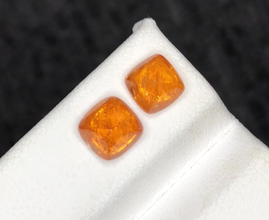 (3.94ct) Natural Spessartite Garnet - Majestic Mandarin Orange - Large 10x8mm Oval - Untreated (WAV51)