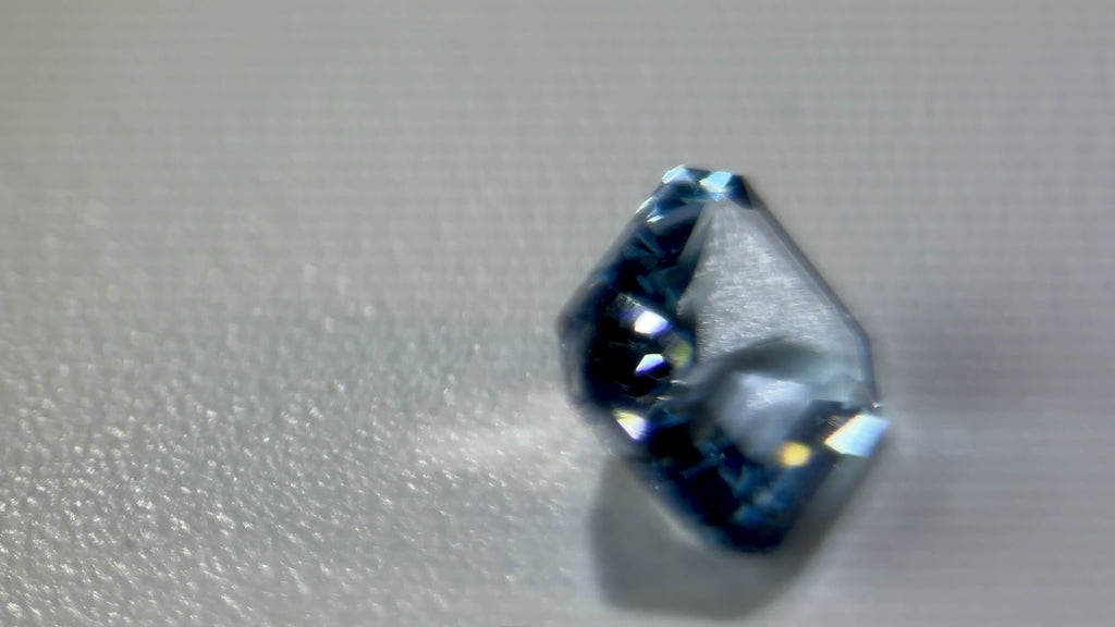 Santa Maria Color Aquamarine
(1.31Ct) Born In Minas Garis Brazil (WAV27)