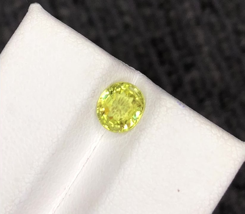 (1.06ct) Natural Chrysoberyl - Rare Neon Yellow - Precision Oval Cut - VS Untreated (WAV48)
