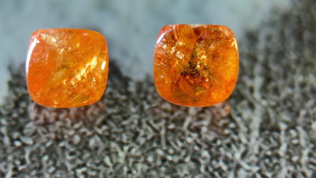(3.94ct) Natural Spessartite Garnet - Majestic Mandarin Orange - Large 10x8mm Oval - Untreated (WAV51)