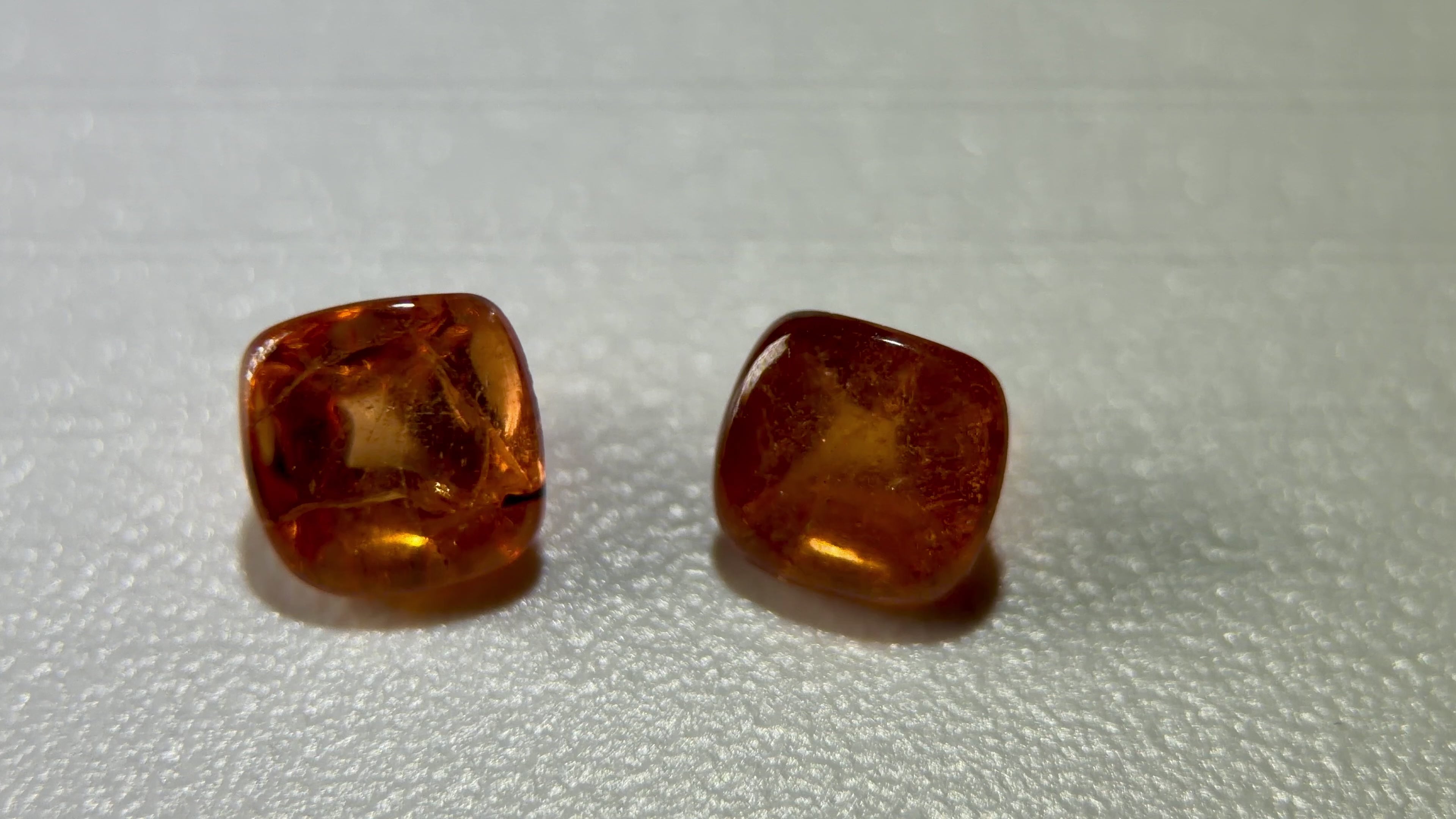 (1.57ct) Natural Spessartite Garnet - Rare "Fanta" Orange - Precision Oval Cut - Untreated (WAV44)
