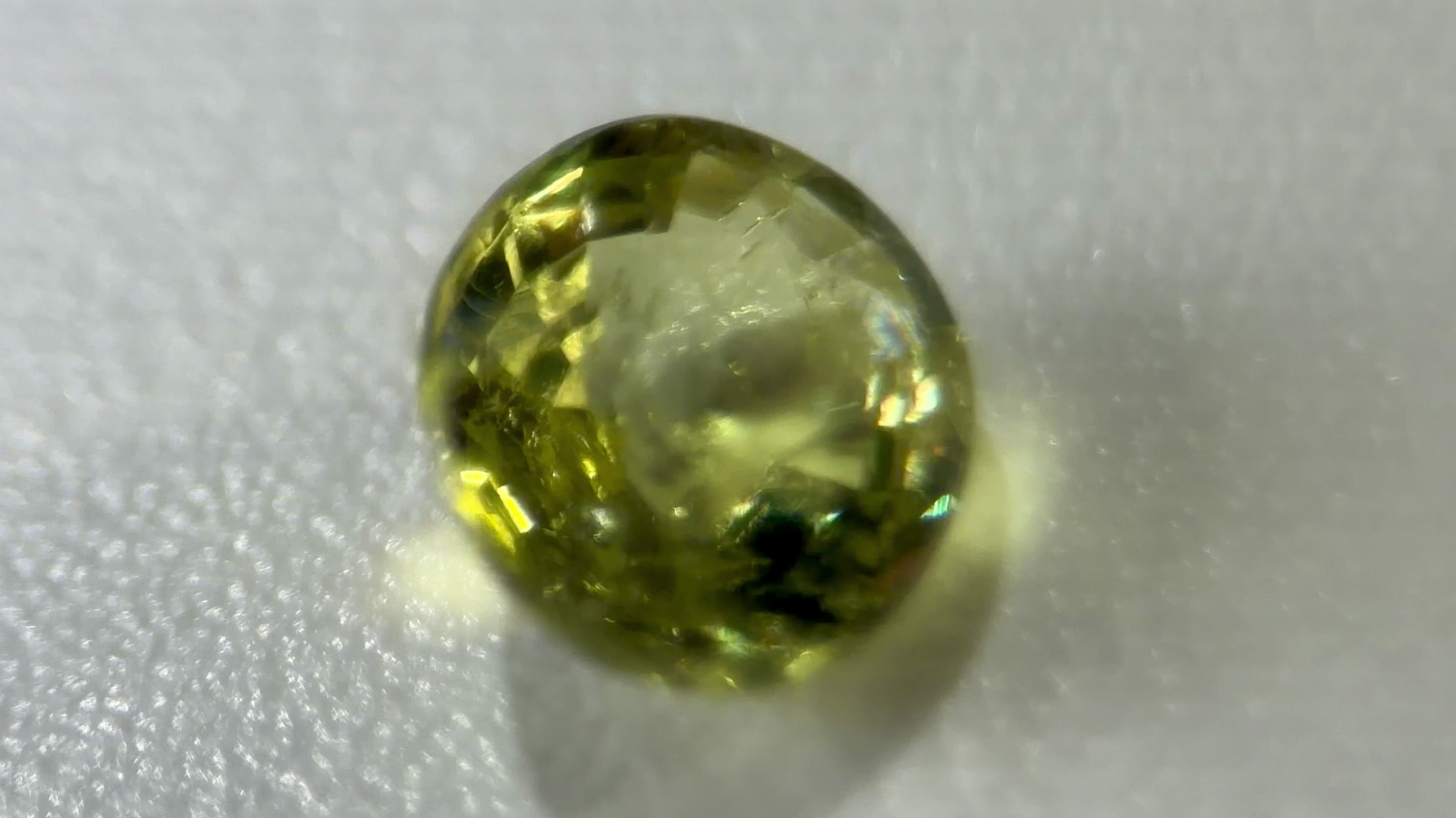 (1.06ct) Natural Chrysoberyl - Rare Neon Yellow - Precision Oval Cut - VS Untreated (WAV48)