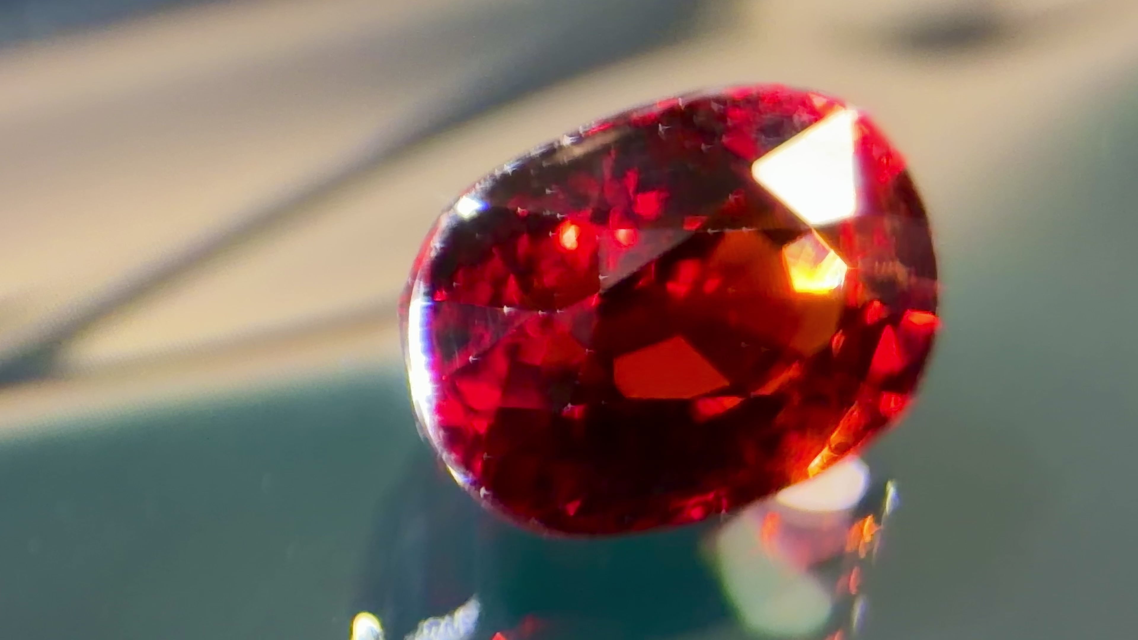 (3.69ct) Natural Rhodolite Garnet - Vivid Raspberry Red - Precision Oval Cut - Untreated (WAV58)