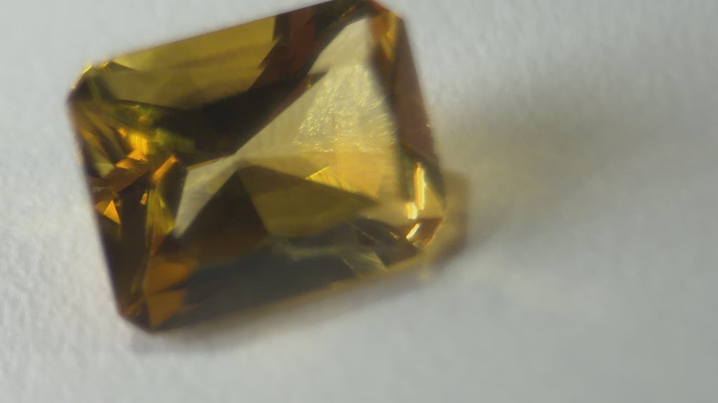 AAA QUALITY RARE BRAZIL YELLOW BERYL (1.90 CT) (WAV16)