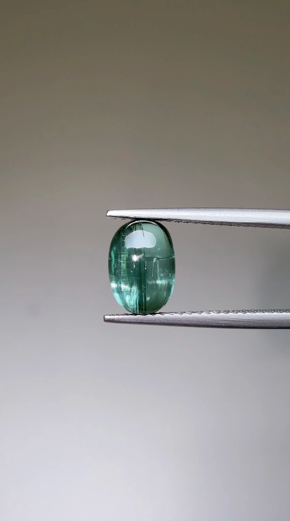 (2.12 CT) Natural Green Tourmaline Cabochon (WAV20)
