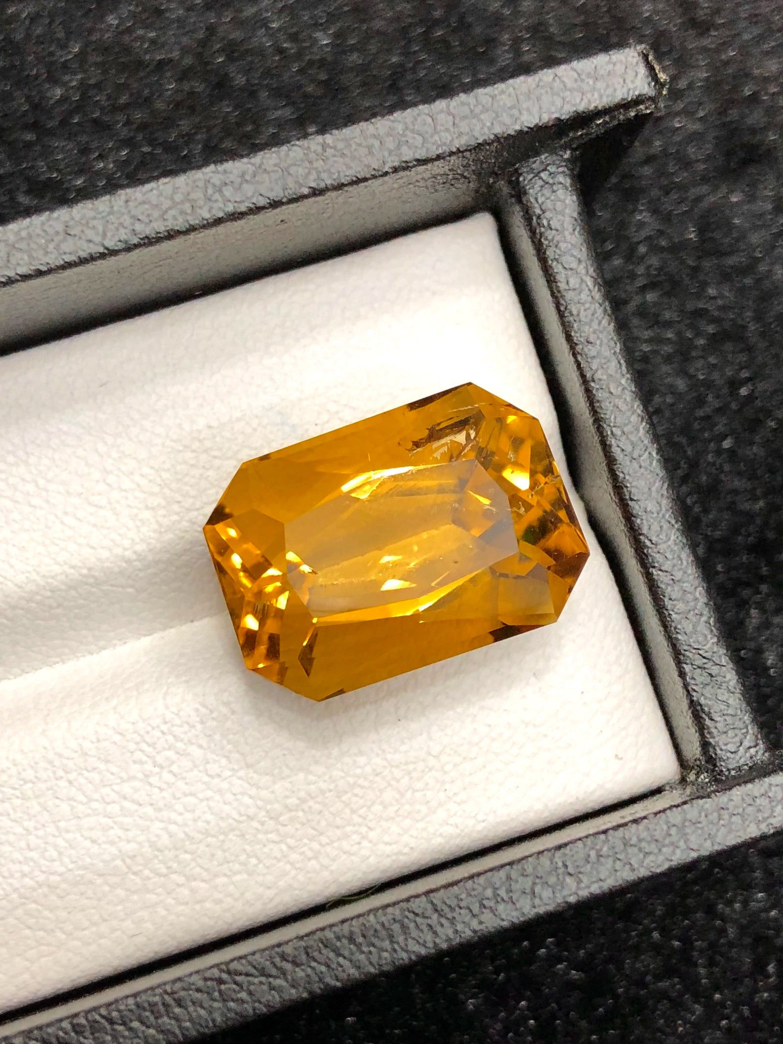 |Custom Precision Cut| Santa Ana Madeir: 16.49 Ct Citrine | State Of Minas Gerais Brazil (WAV24)